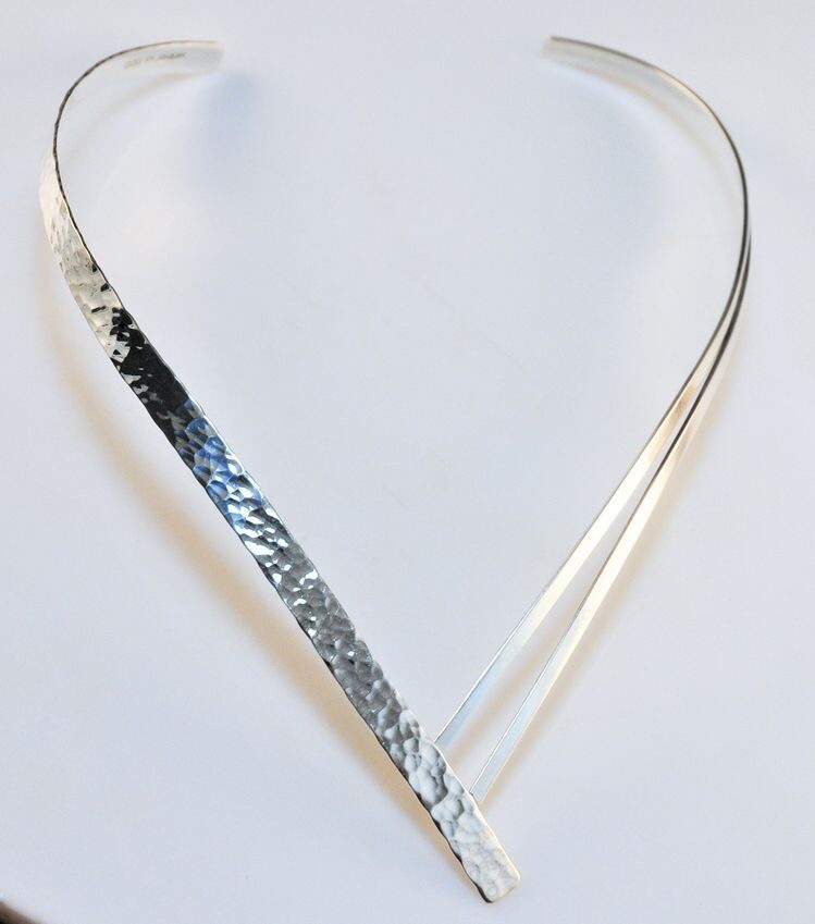 DDD Dominique Dinouart Vintage 925 Hammered Modernist Collar Necklace