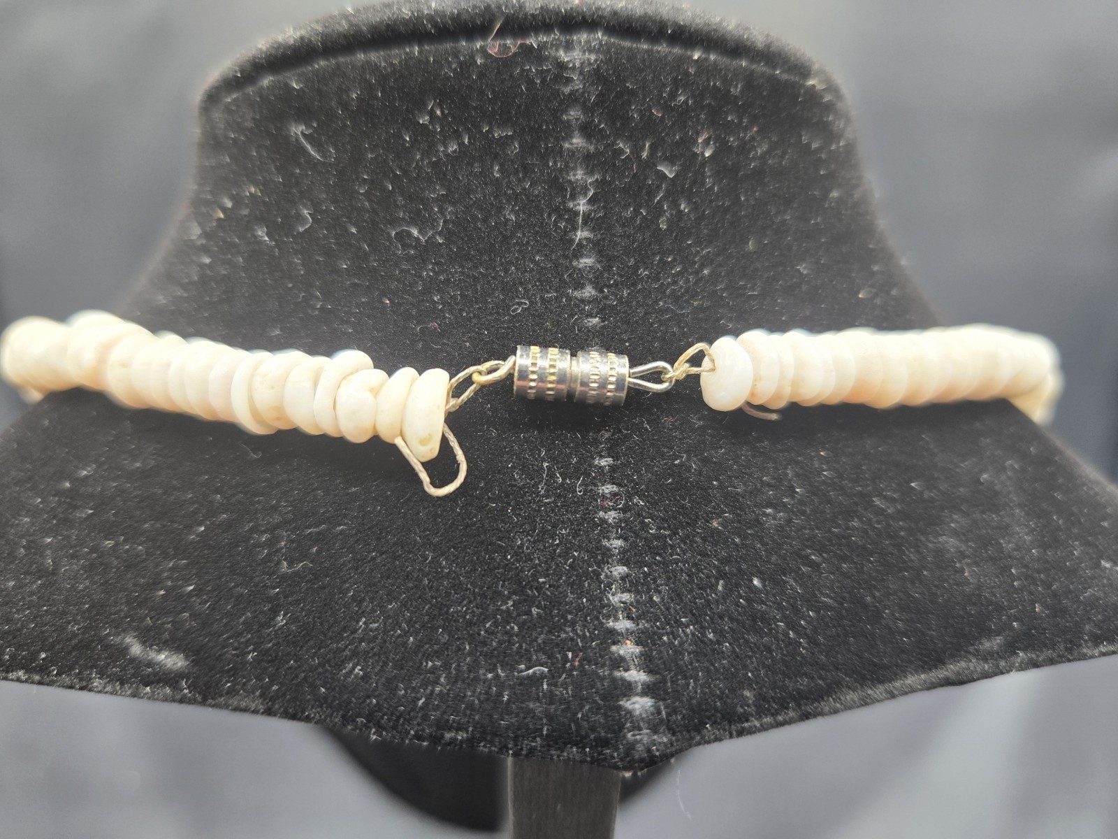 Vtg Hawaiian Small Puka Shell Bead 16″ Necklace Surfer Seashell Necklace