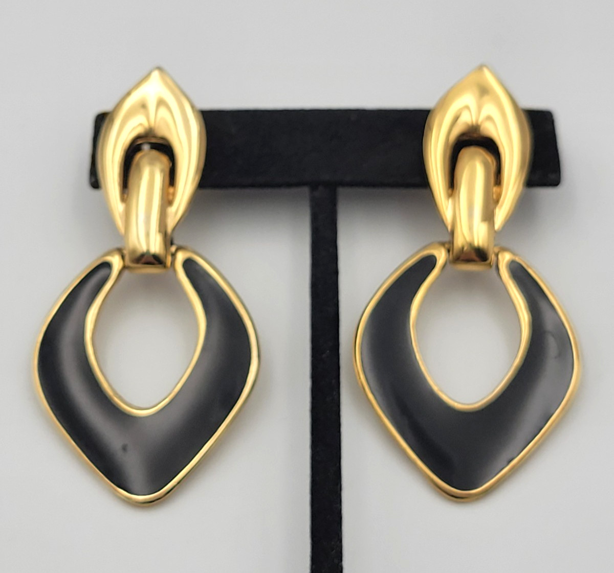 Lot of 2 Gold Tone Dangle Drop Clip on Earring Black Enamel Door Knocker Classic