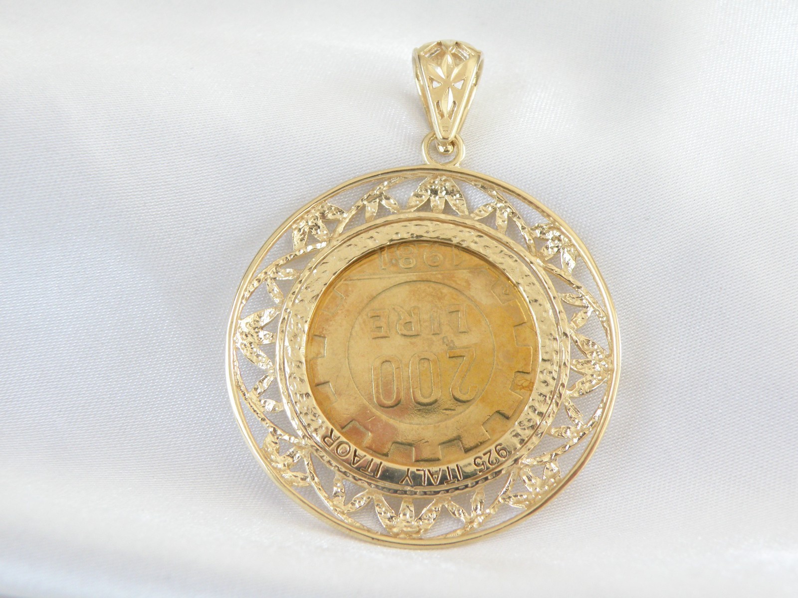 Large Itaor Italy Sterling Silver 925 Gold Vermeil Lire Italian Coin Pendant