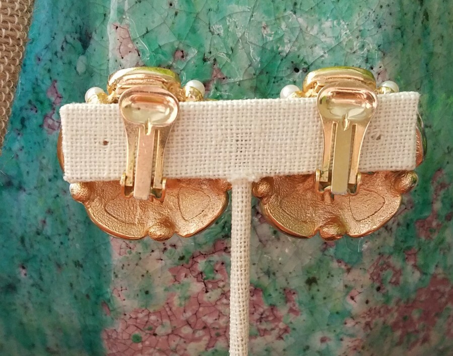 Orena Paris Signed French Vintage Floral Faux Pearl Blue Enamel Clip On Earrings