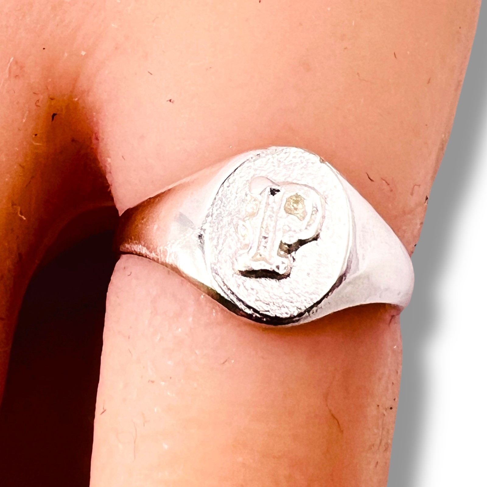 Initial Letter P Signet 925 Sterling Silver Child Woman Pinky Ring Size 3.5