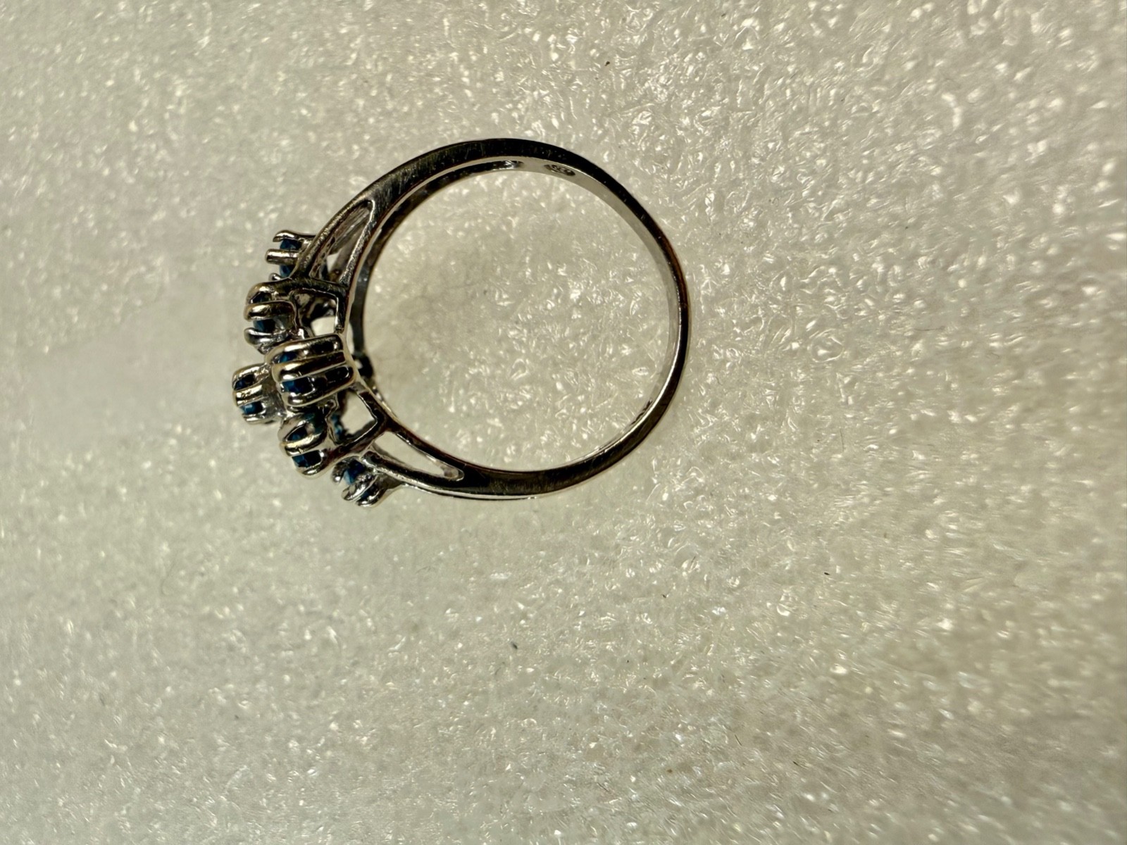 Vintage 10k White Gold Blue Topaz Cluster Ring Size 6.5