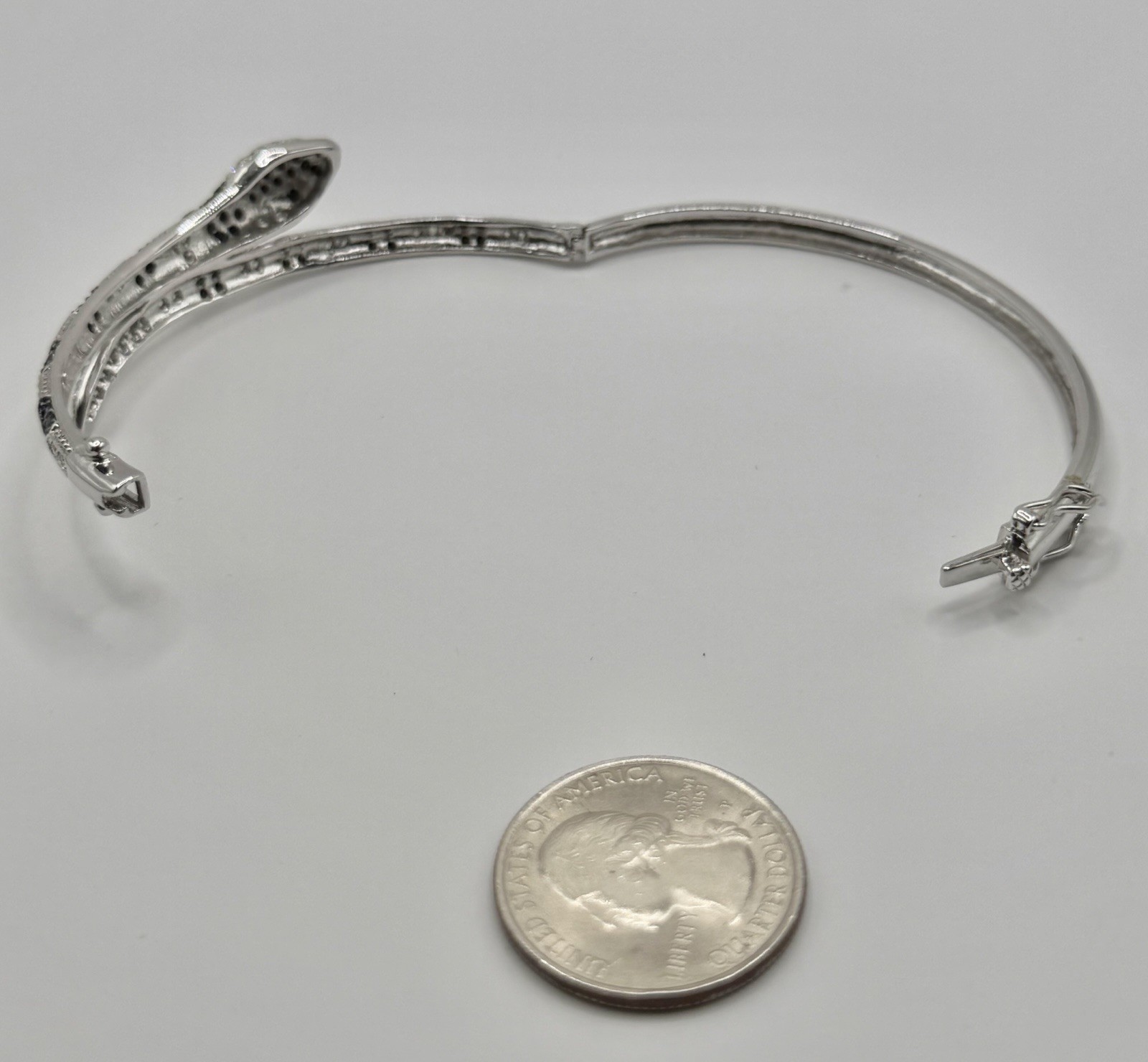 Vintage Black & Clear Crystal Hinged SNAKE Sterling Bangle Bracelet 7 3/4”