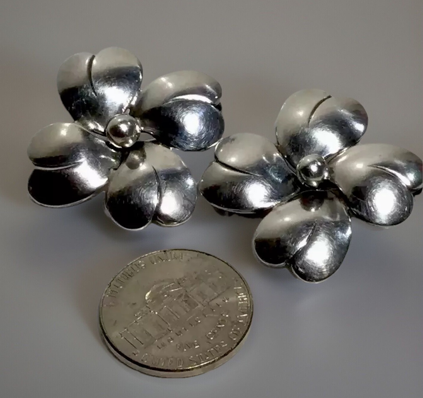 NE FROM MidCentury Denmark 925 Sterling Repoussé 4 Petal Flower 2 Brooches 8.5g