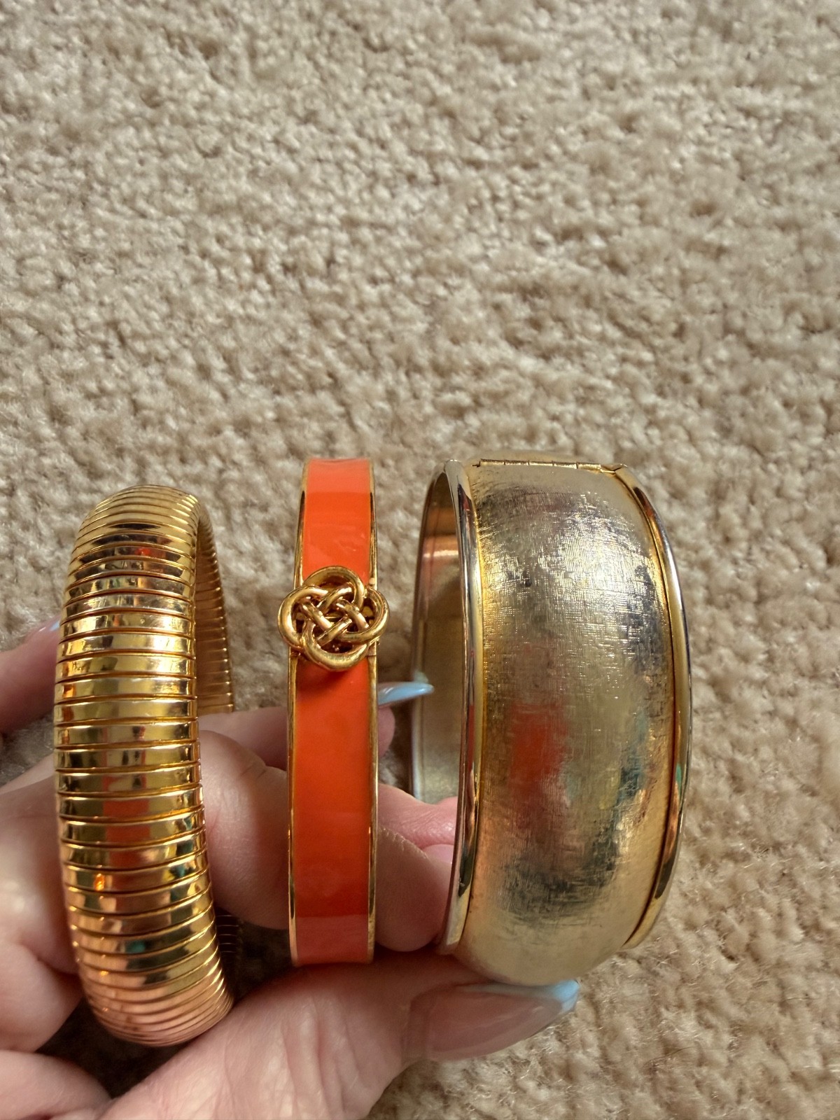 Beautiful Vintage Lot of Hinged Bangle Bracelets Estate 1 Signed Stella and Dot
