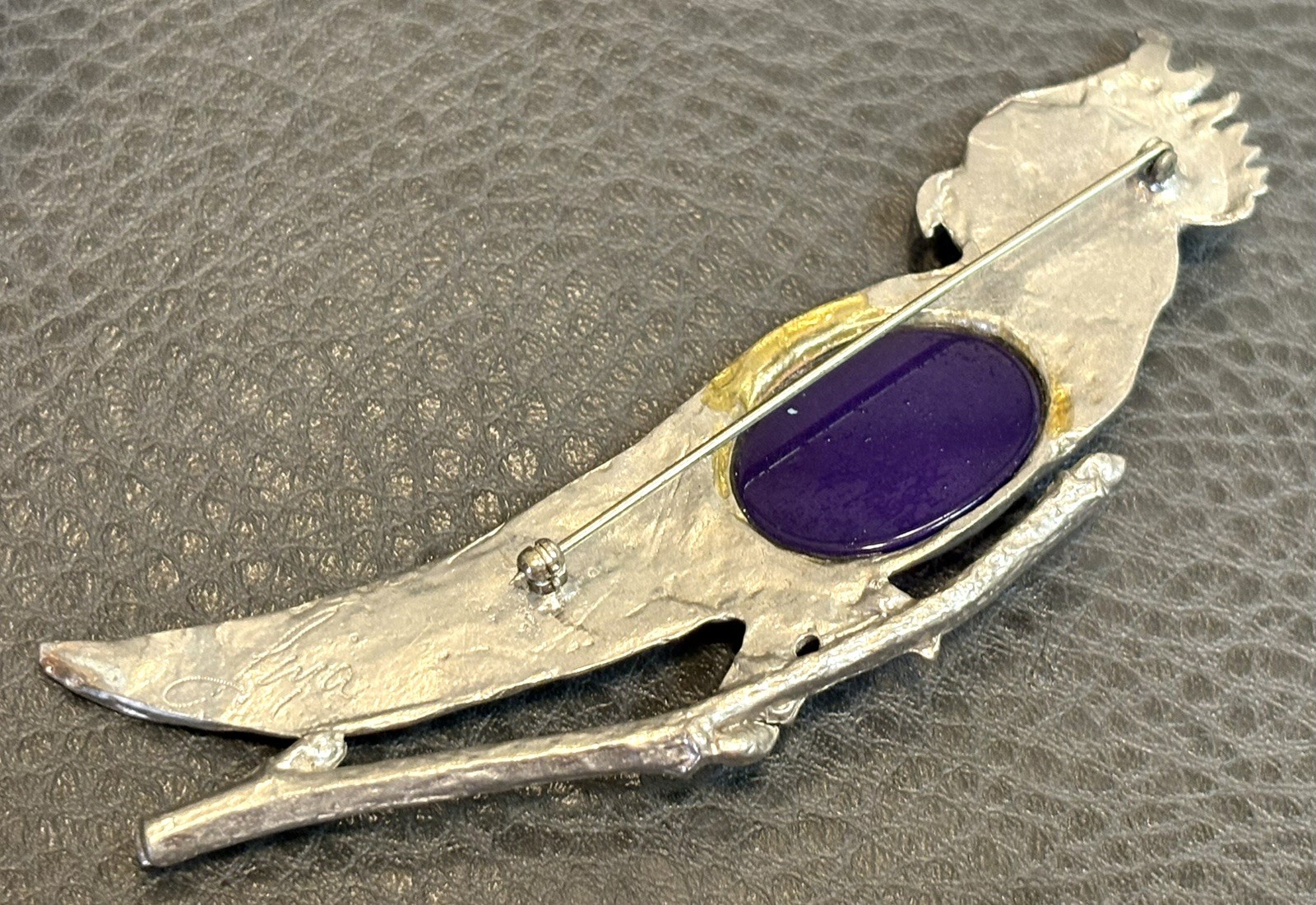 4” Vintage Luja Deco Pot Metal Blue Glass Cabochon Bird Parrot Cockatoo Brooch