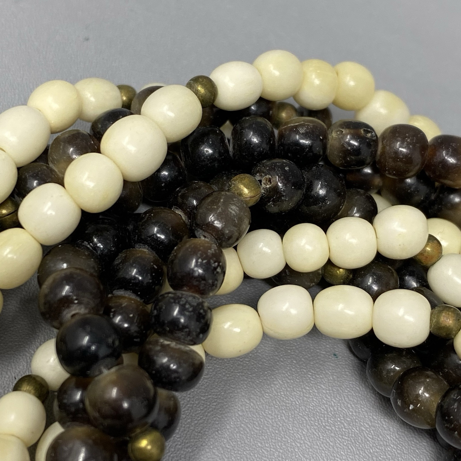 Torsade Twist Necklace Brown White Beads Glass Shell Beach Bohemian Collar 22″