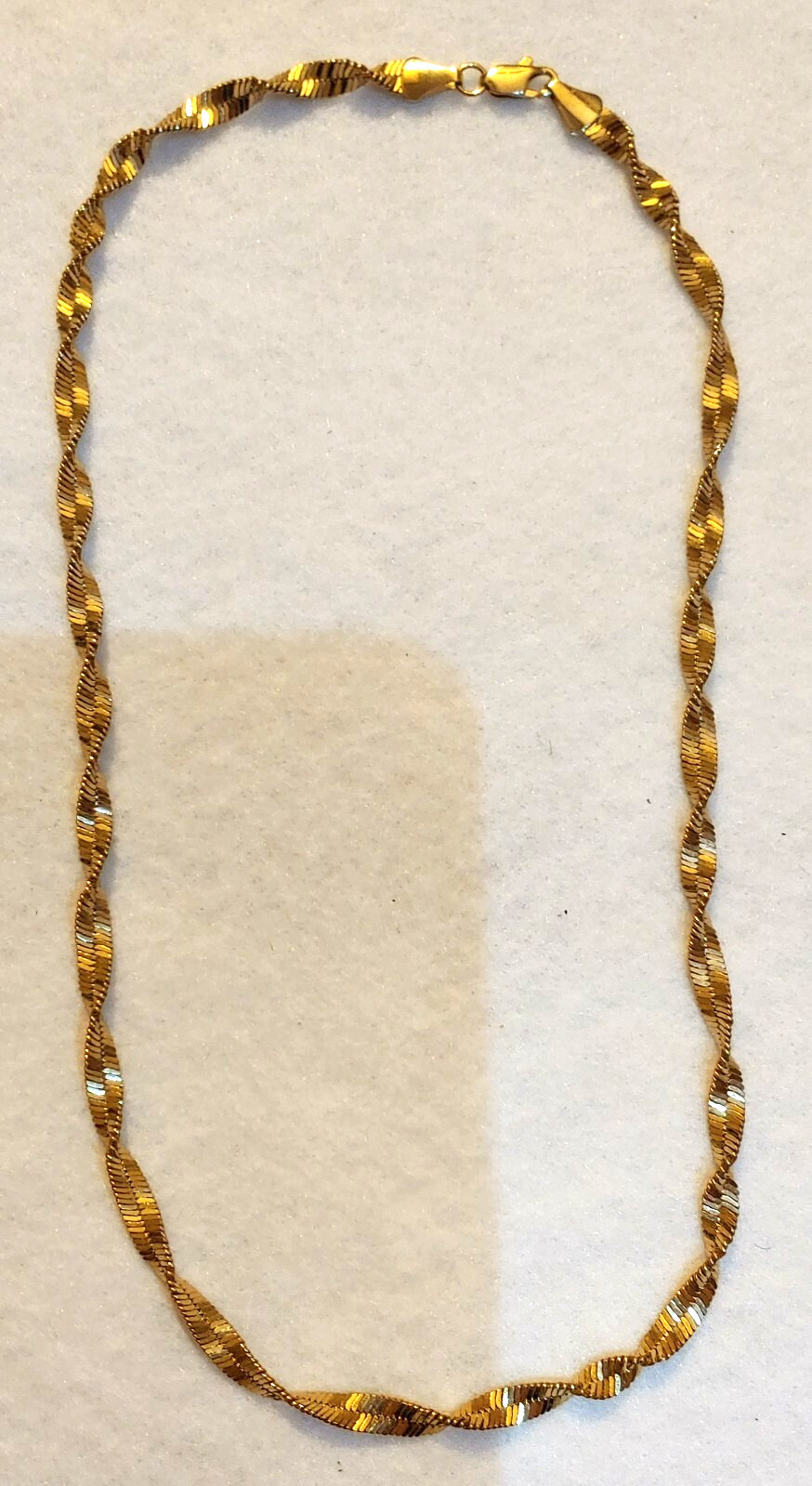Vintage – Necklace – Yellow Gold Tone 20 in Long Chain – With Lobster Claw Clasp