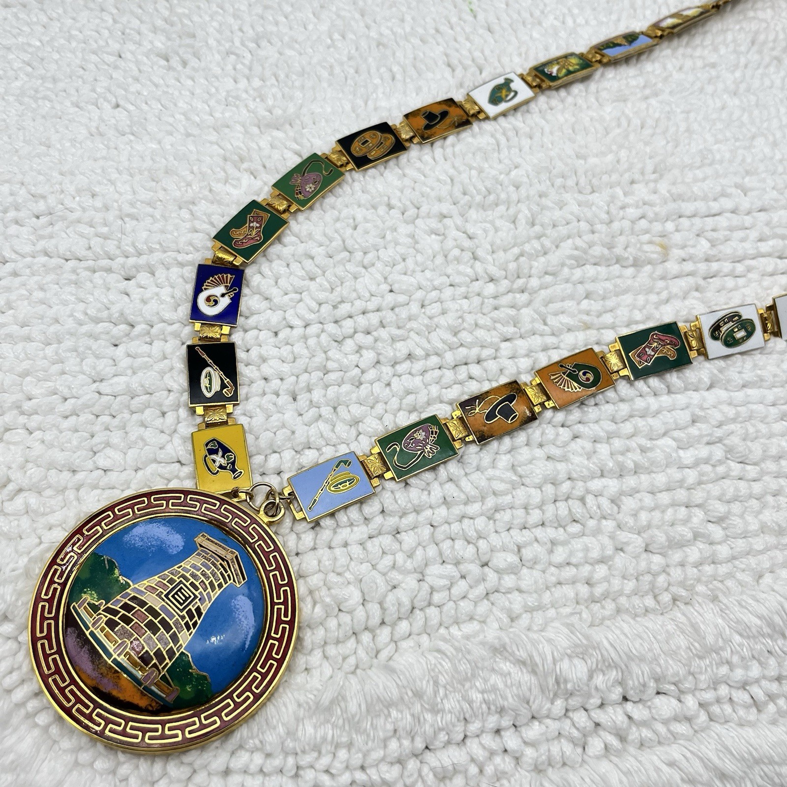 Vintage Bug Co Souvenir Necklace Cloisonné Medallion Various Scenes 30″ READ