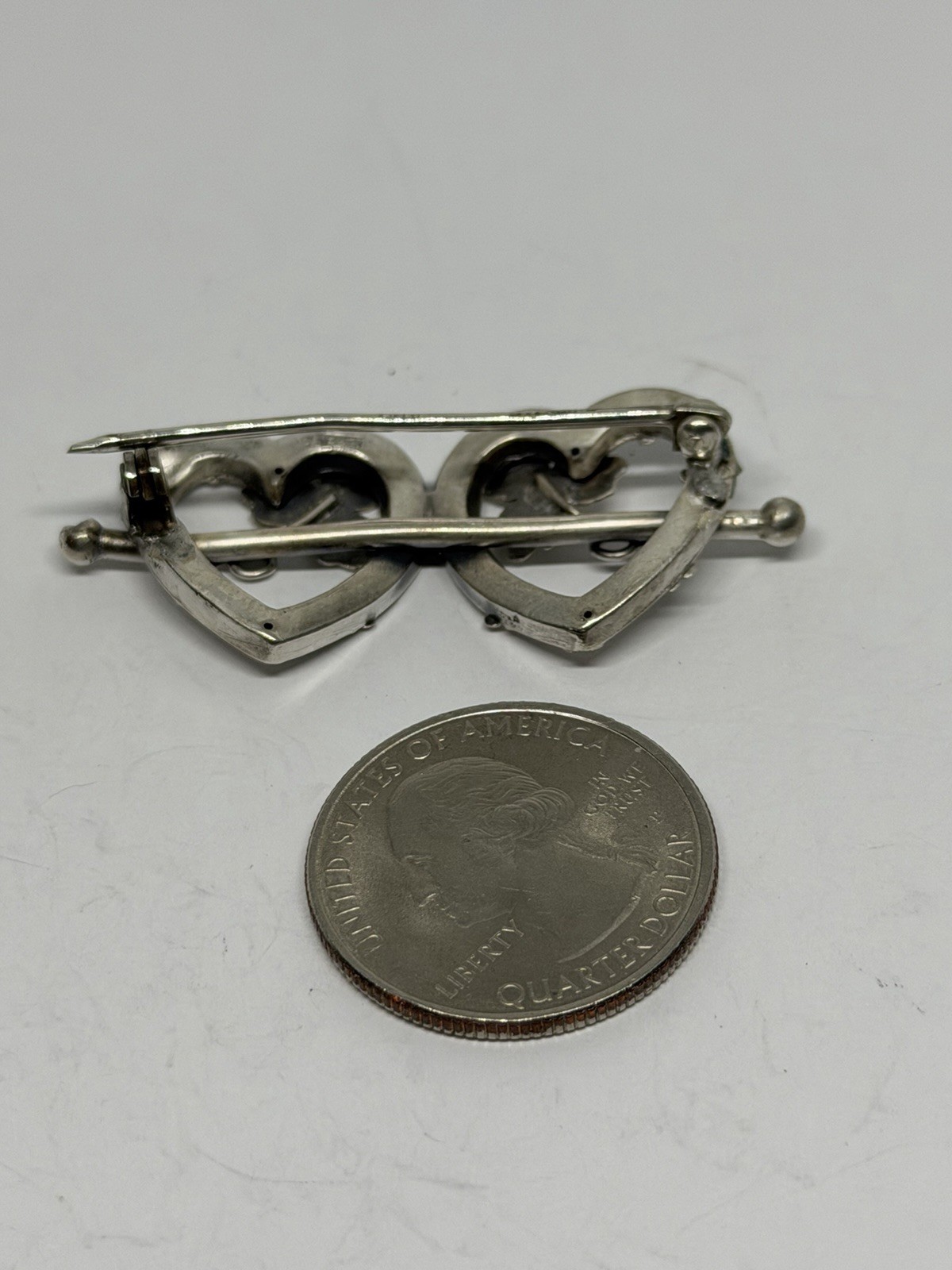 Victorian Sweetheart Entwined Hearts & Clover Sterling Hallmarked Brooch 1891