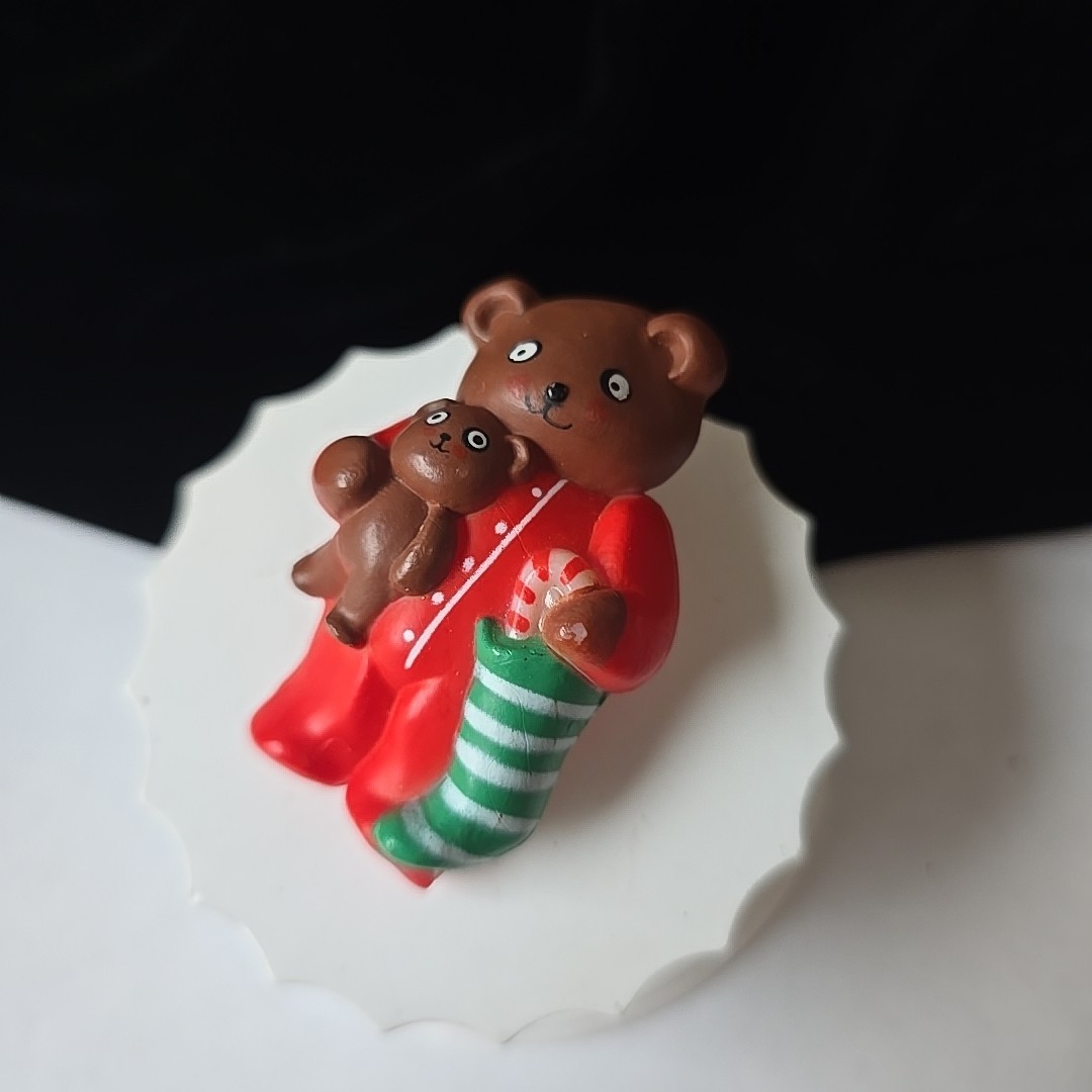 Vintage Fun World S Lehman Plastic Teddy Bears Christmas Pin