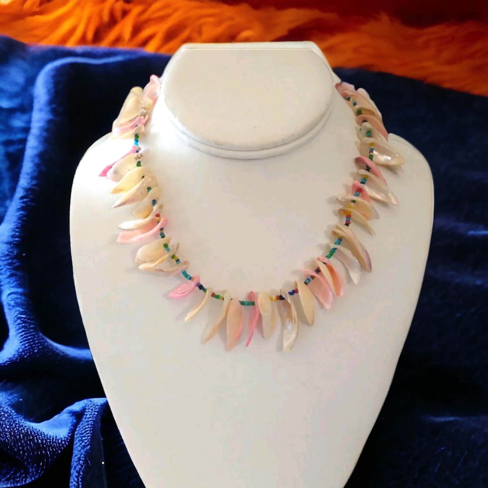 Vtg 90s Seashell Pieces Necklace Shell Mother Of Pearl Beach Coastal Tropical