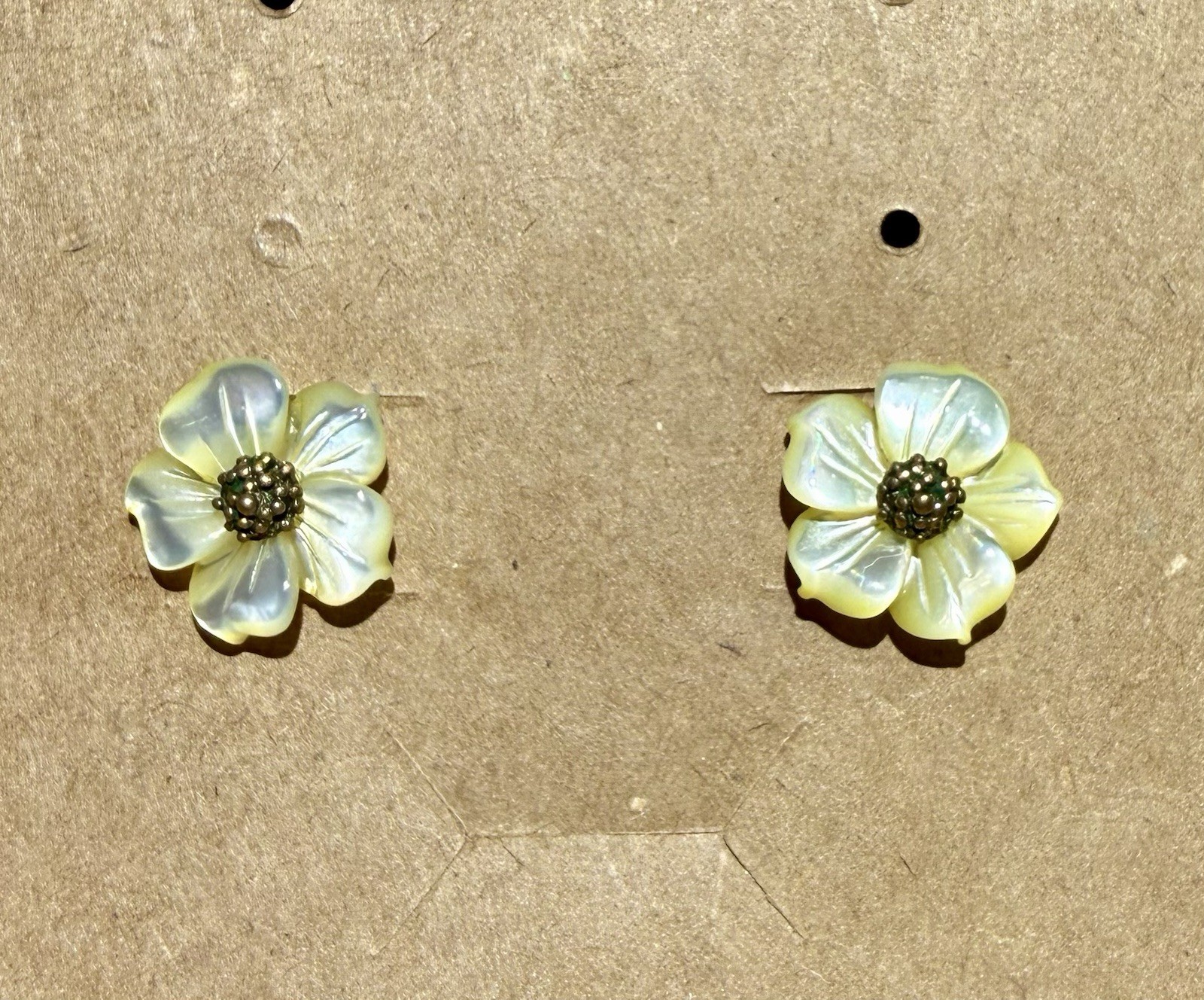 Vintage Stephen Dweck Mother Of Pearl And Silver Magnolia Flower Earrings