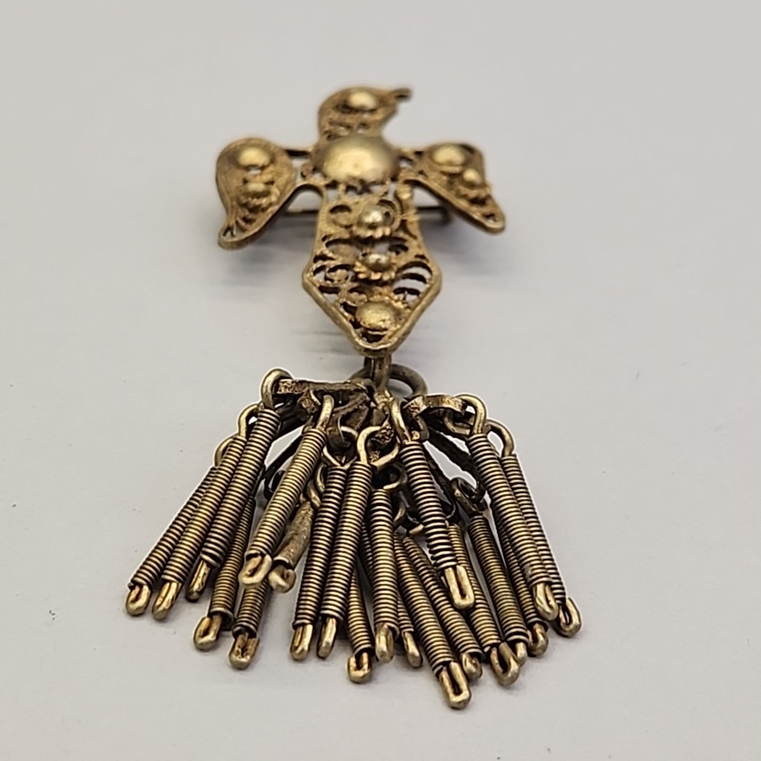 Vintage Eagle Brooch Gold Filled Filigree Tassel C Clasp Artisan Antique 3.5″