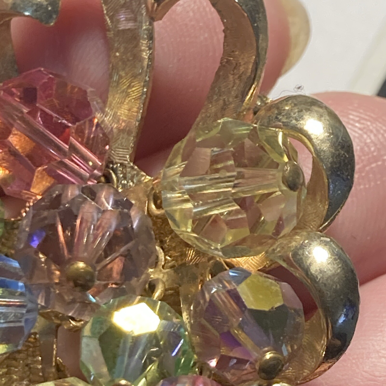 Gold Tone faceted strung beads Pastel Fruit Salad Brooch Pin PENDANT dangle 3-D