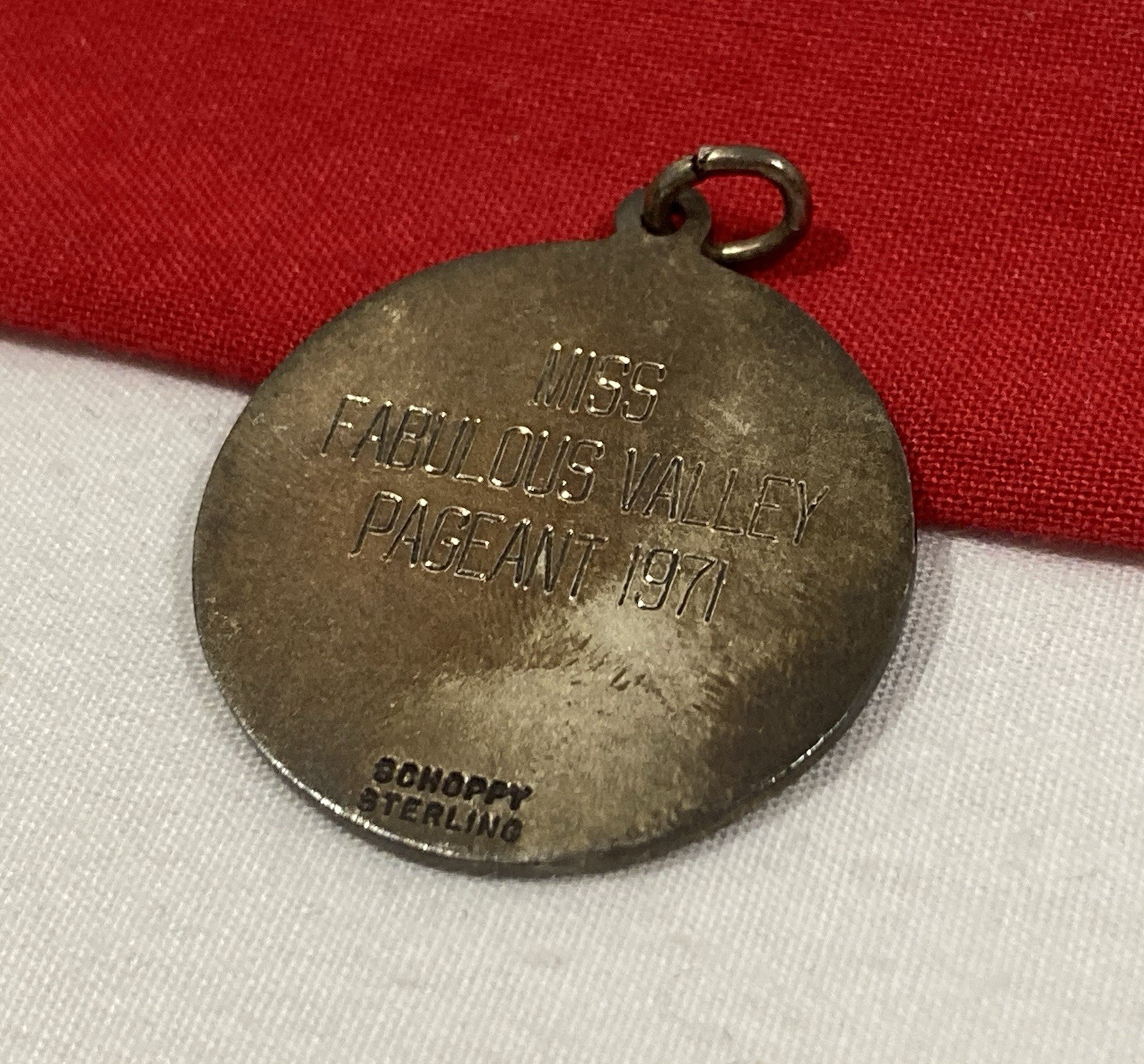 Vintage 1971 MISS AMERICA FABULOUS VALLEY PAGEANT Sterling Silver Charm Pendant