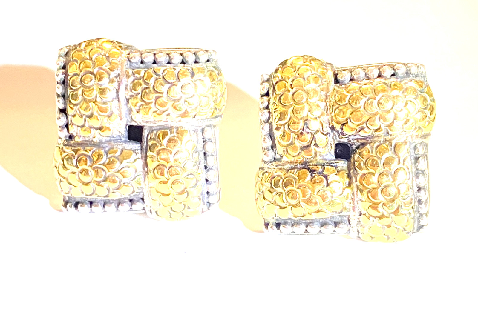 Vintage Sterling & 18k Gold John Hardy “The Dot Collection” Woven Earrings 3/4″