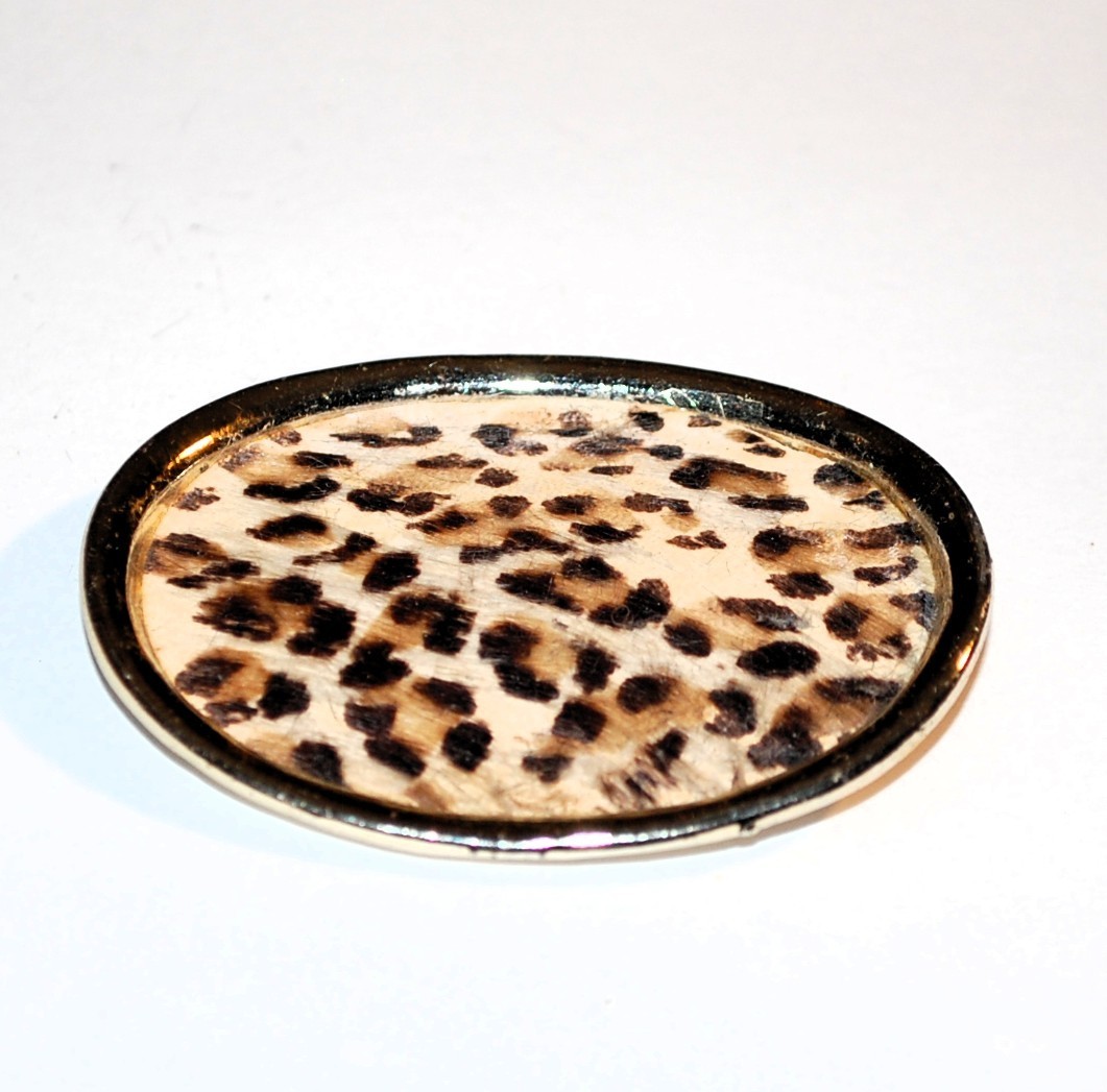 Vintage Leopard Print Faux Fur & Gold Tone Metal Oval Fashion Brooch Pin *MCM*