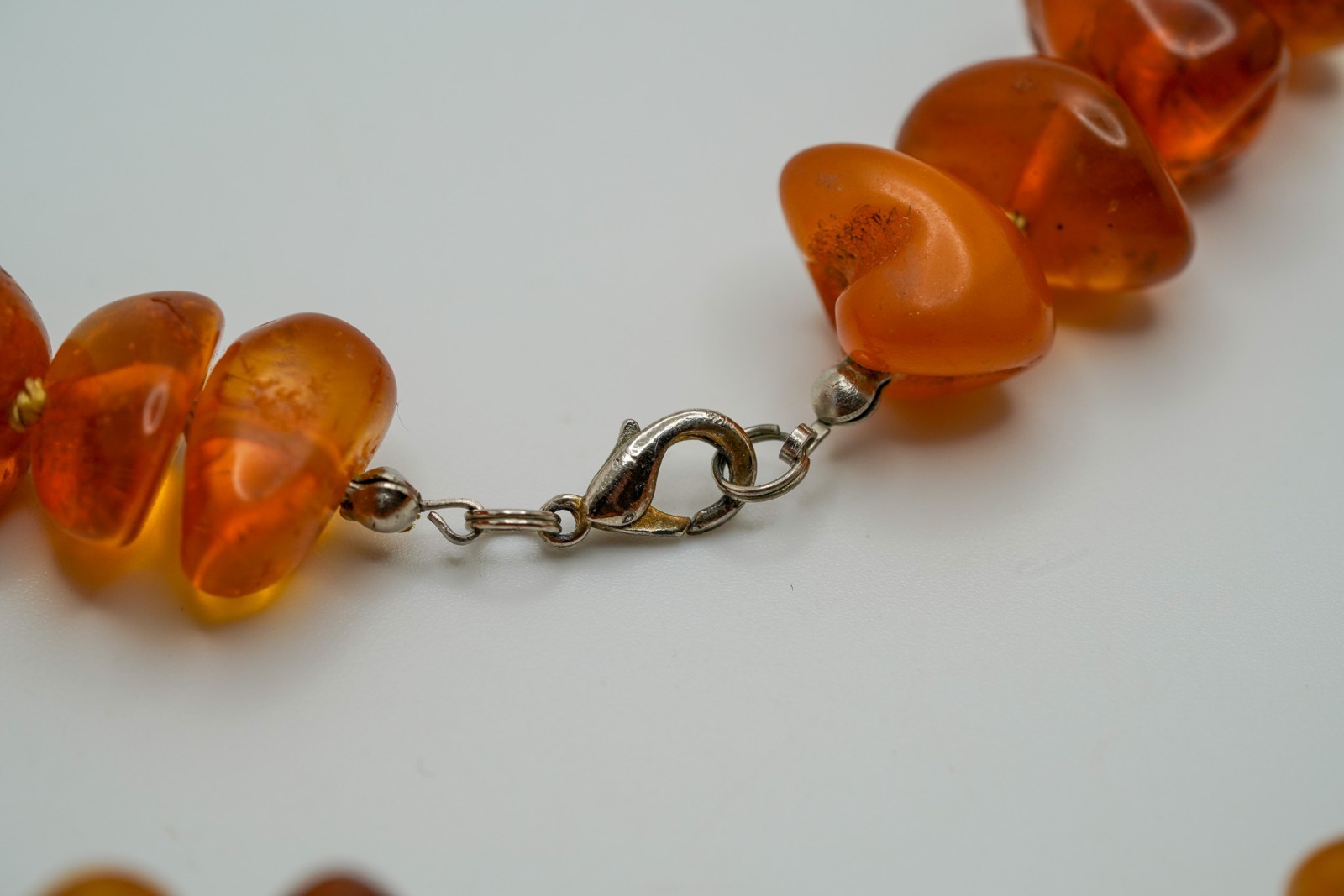 Vintage Chunky Amber Bead Necklace 18″ x 17mm 62g JB45