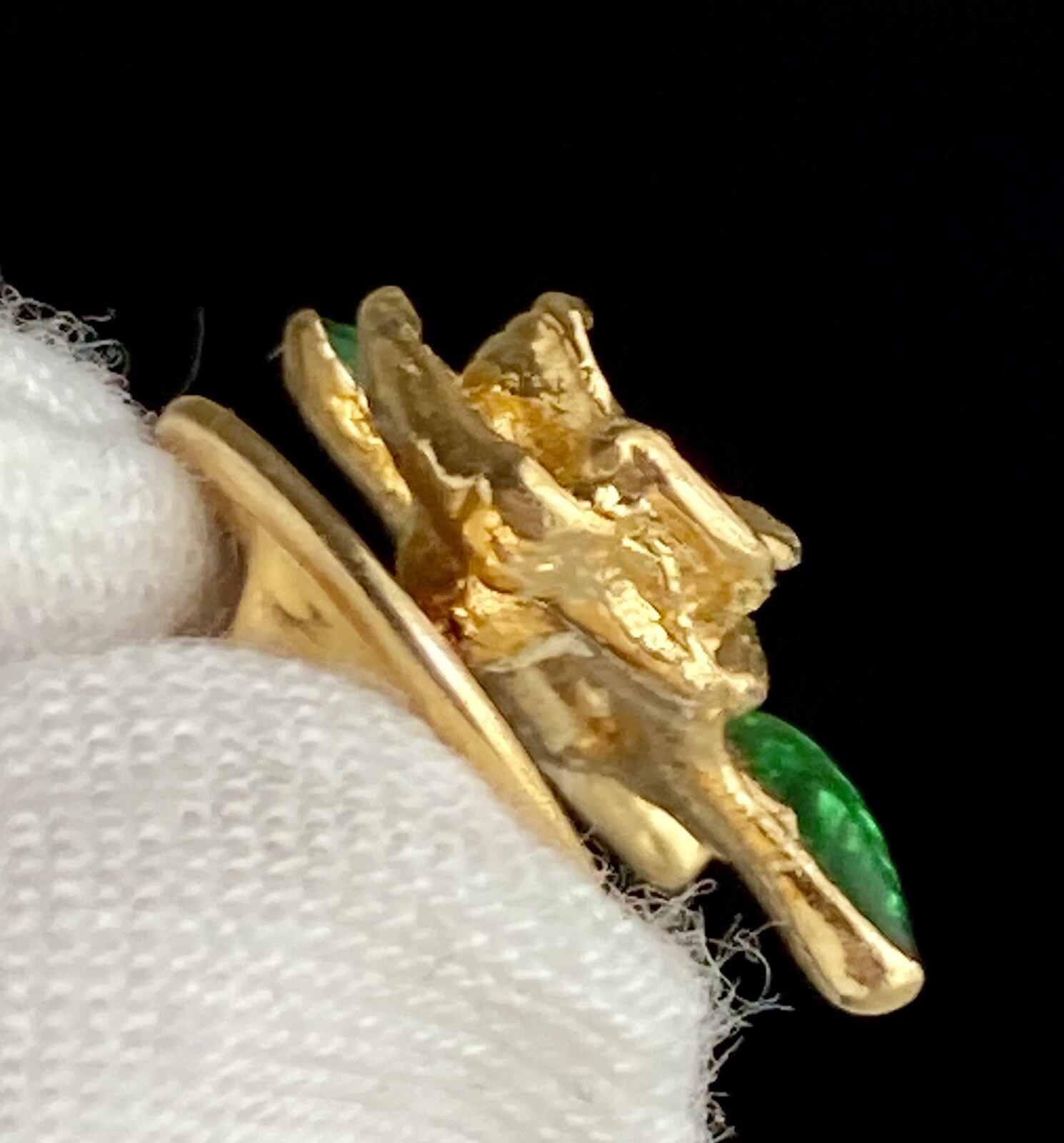 Vintage Rose Flower Lapel Pin Green Enamel Pink Spinel Gem Gold Tone 3/4in 3.3g