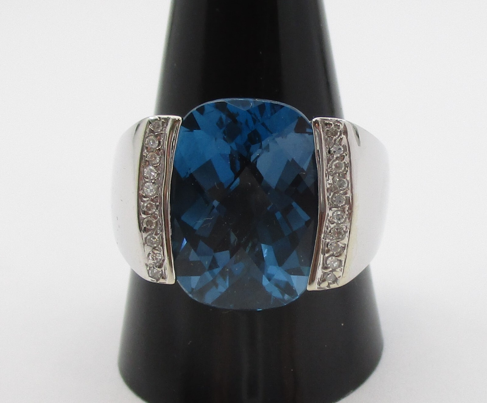 6.20CT Checkerboard Cut Blue Topaz 0.18CTW Diamond Ring 14K White Gold Size 10.5