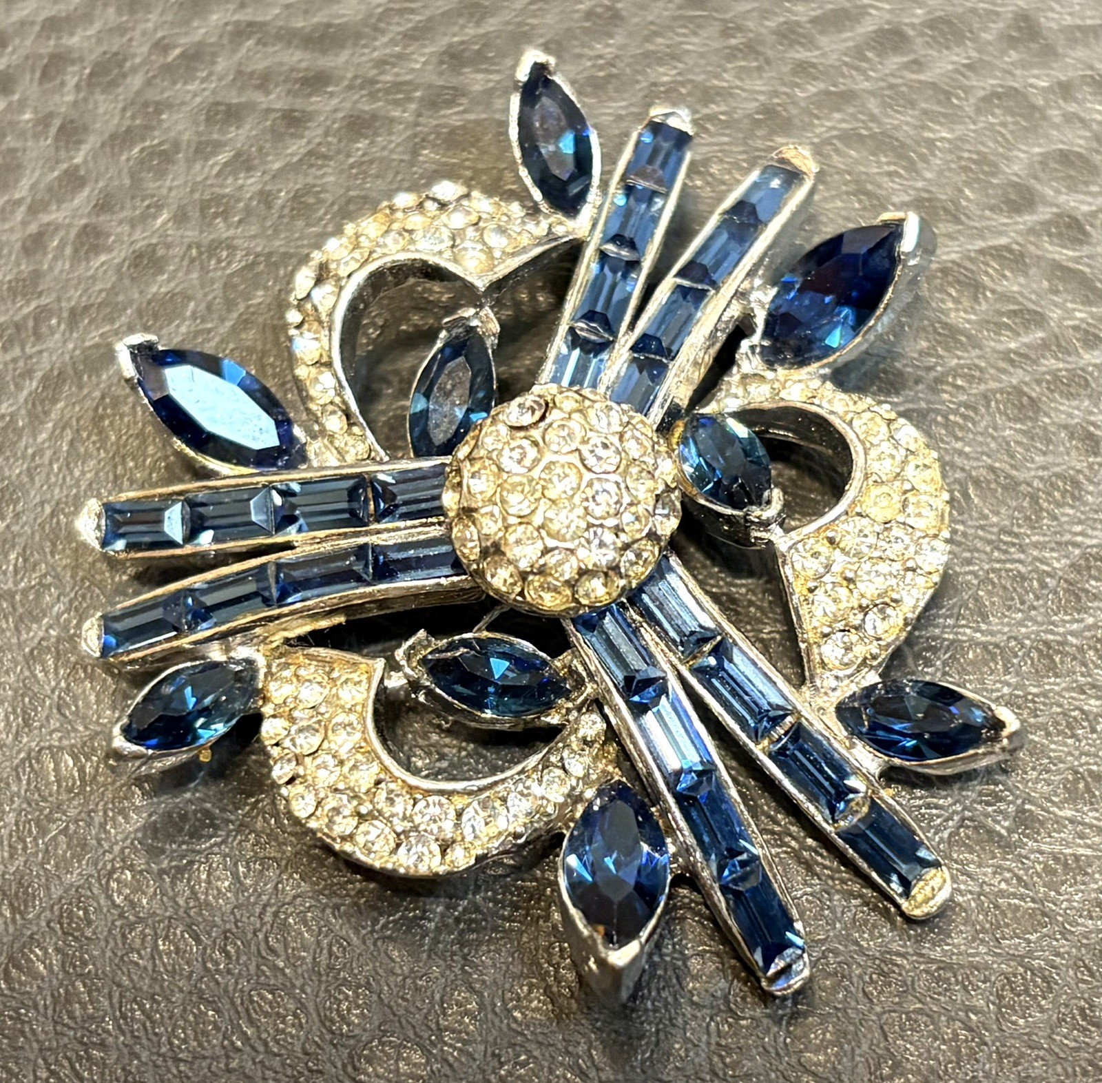 AMAZING Flower Blue Clear Pave Rhinestone Vintage High End Well Made Brooch