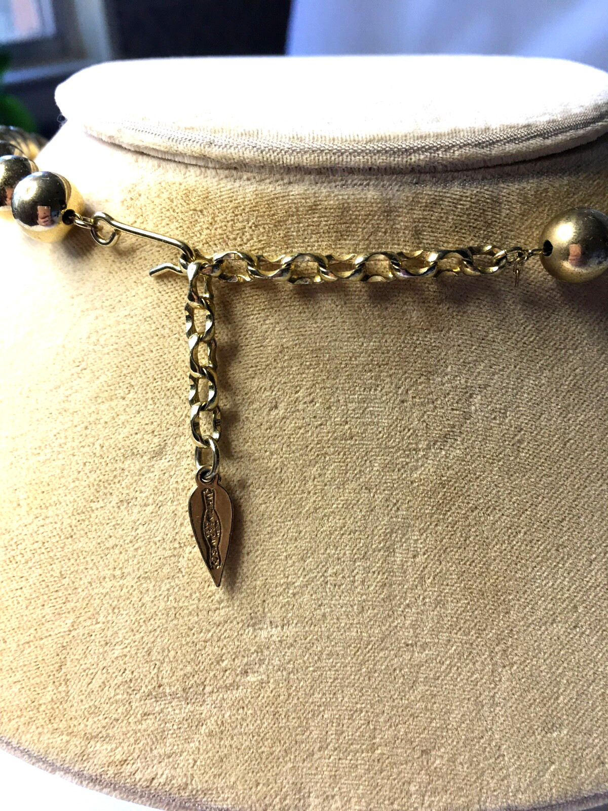 WHITING & DAVIS Shiny Gold Plated Metal 10 mm Ball Bead Necklace Adjustable 16″