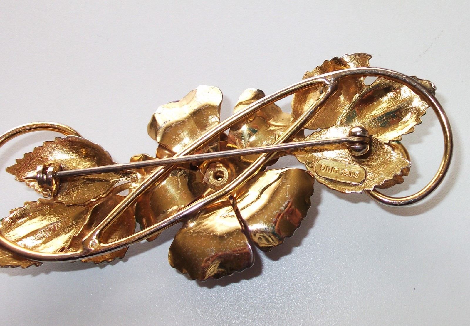 Lg.Sterling silver,Gold tone,enamel,vintage brooch,flower,purple,crystals,