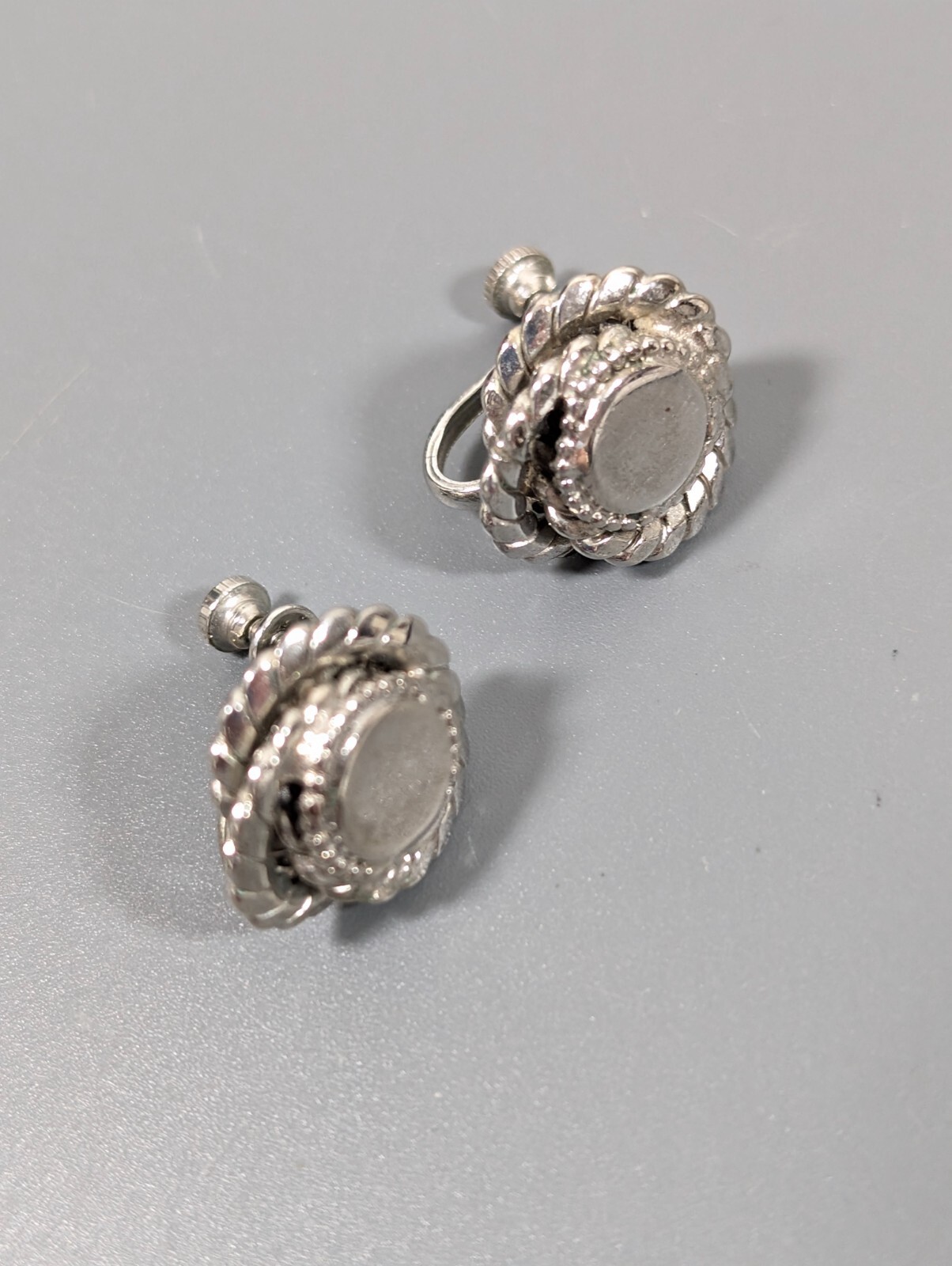 Vintage Silver Tone Round Love Knot Screw Back Earrings Clip On