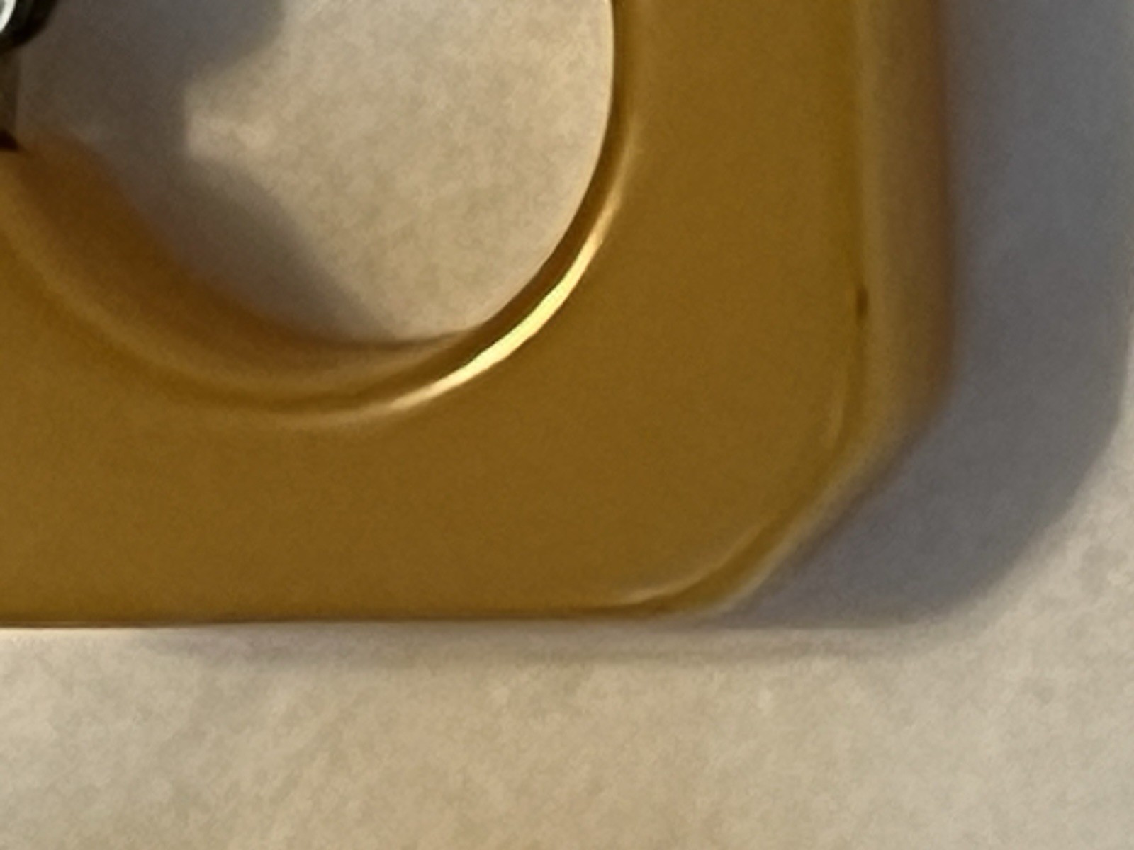 VTG Estate Butterscotch Bakelite Earrings Clip-On 1/2”x1/2cm Modern Minimalist