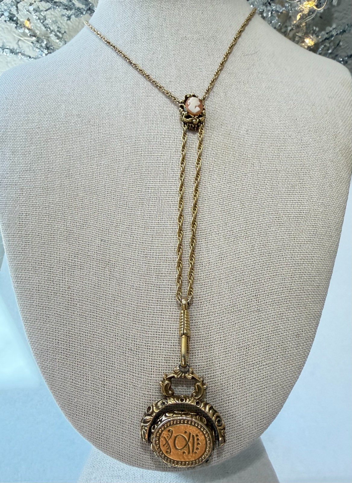Goldette Necklace Flip Pendant Cameo & Napoleon Faux Coin Gold Plated 32” N89