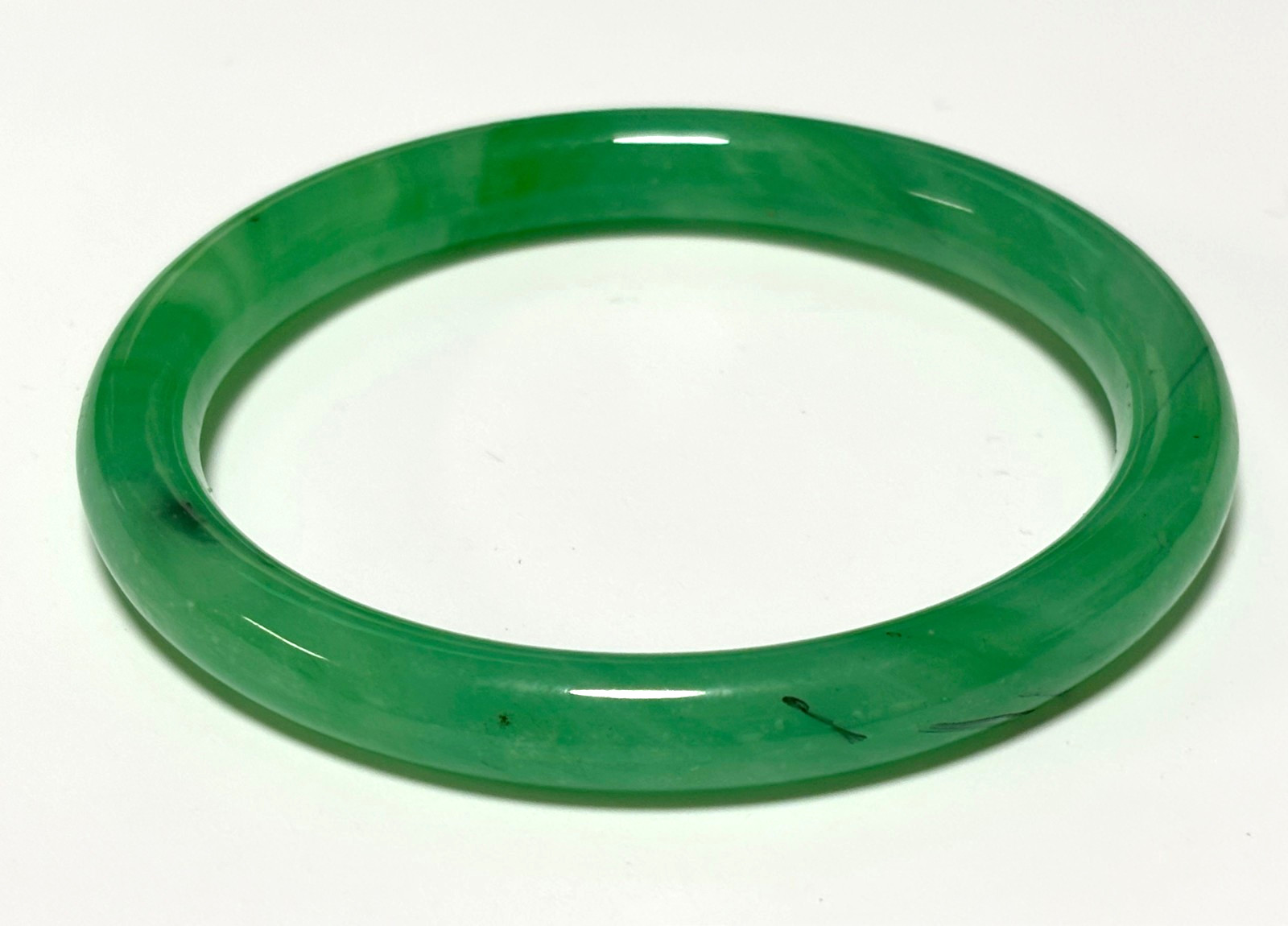 Vintage Faux Jade Green Glass Bangle Bracelet ~ 7.25in ~ 18.8g