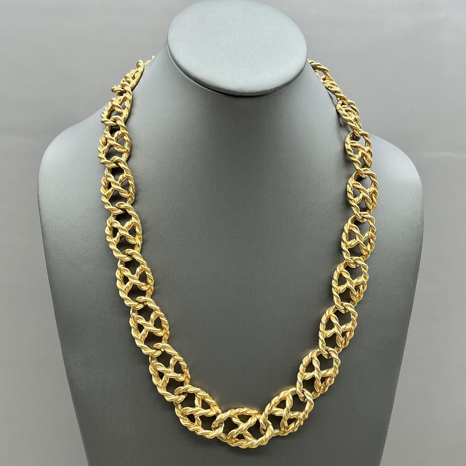 Anne Klein Necklace Gold Tone Chunky Statement Chain Textured Twisted Links 20″