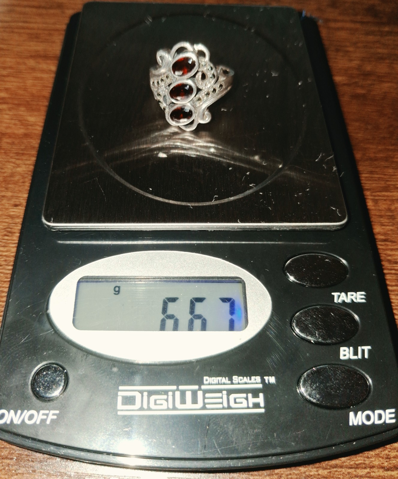 Vintage Heavy 6.7g Sterling Silver 3 Stone Garnet Marcasite Cocktail Ring Sz 8