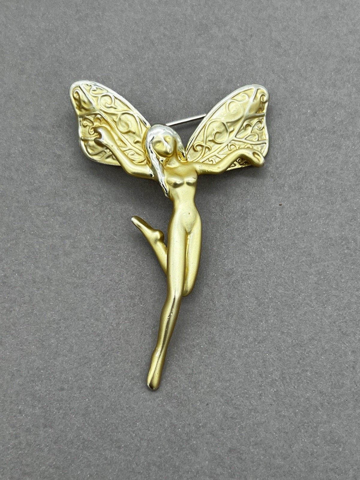 Vintage Fairy Brooch Matte Gold Tone Pixie Pin Whimsical Fantasy Jewelry
