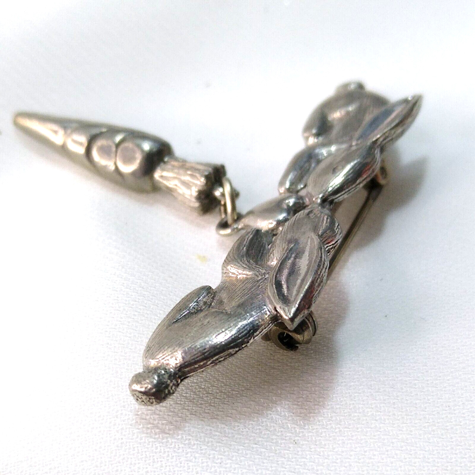 CLIFT Double Heart Rabbits w/Carrot Charm VTG Pewter Metal Pin 2″ Designer!