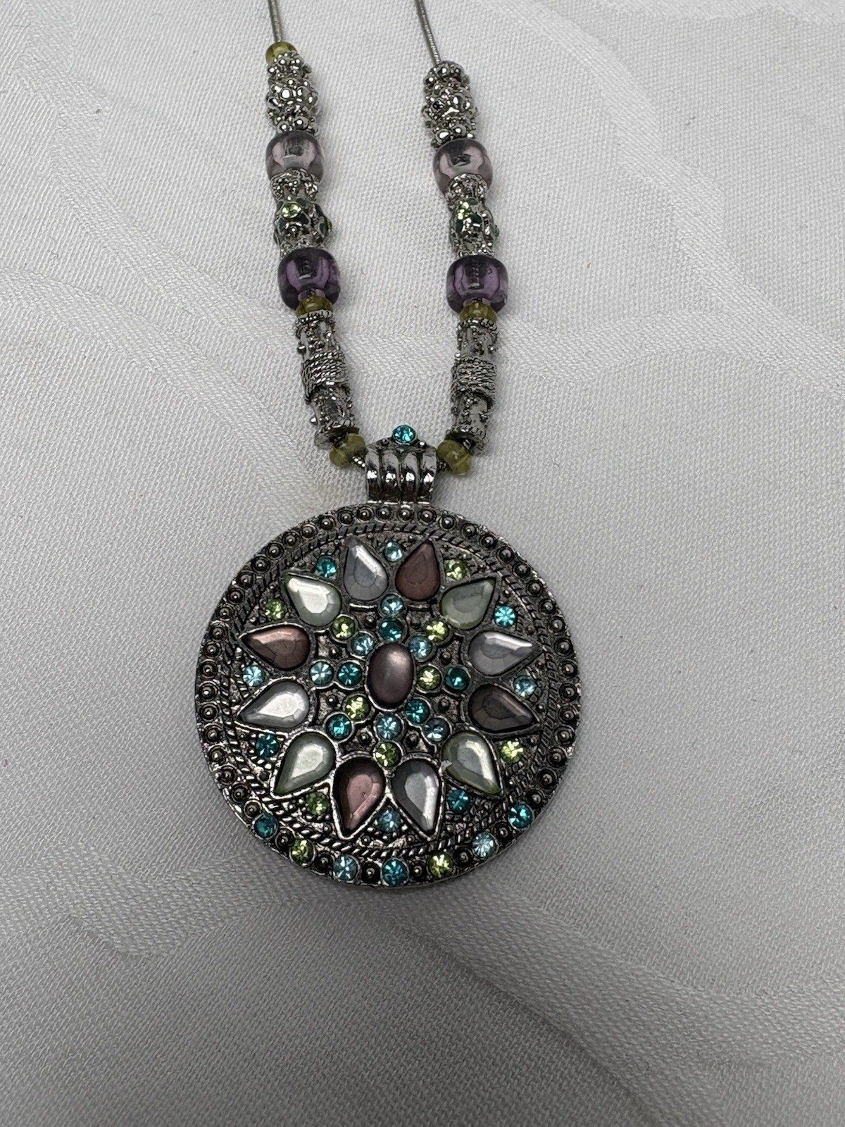 Vintage Flower Rhinestone Pendant Necklace Adjustable Silver Purple Blue