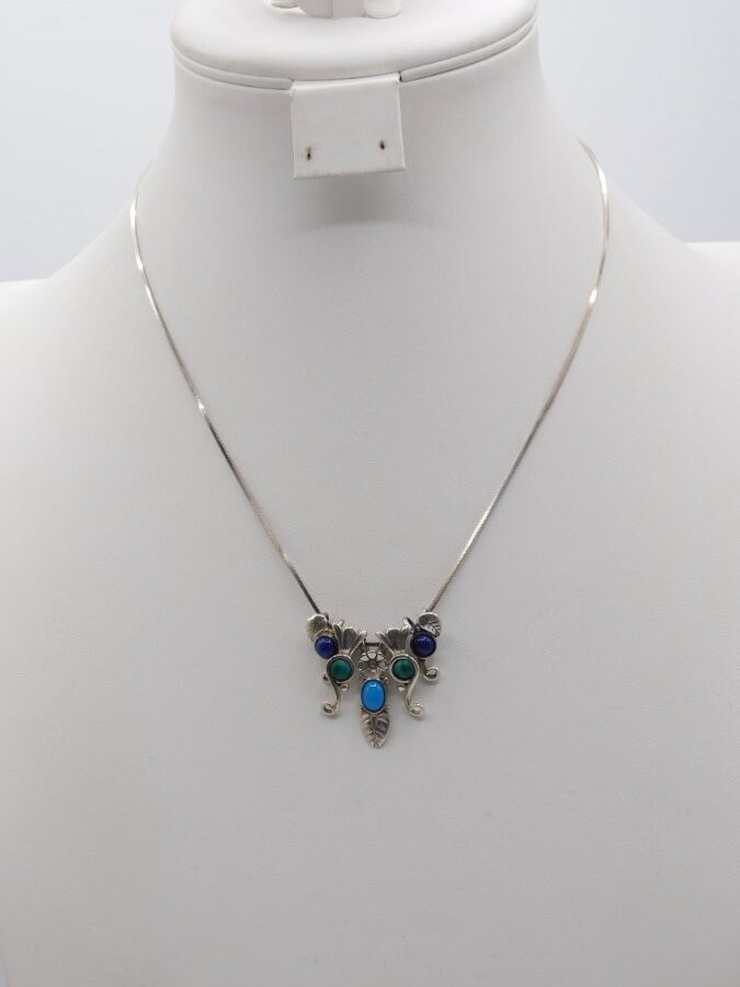 VINTAGE NECKLACE~CAROLYN POLLACK~SOUTHWESTERN LOOK/STERLING SILVER~5 CHARMS