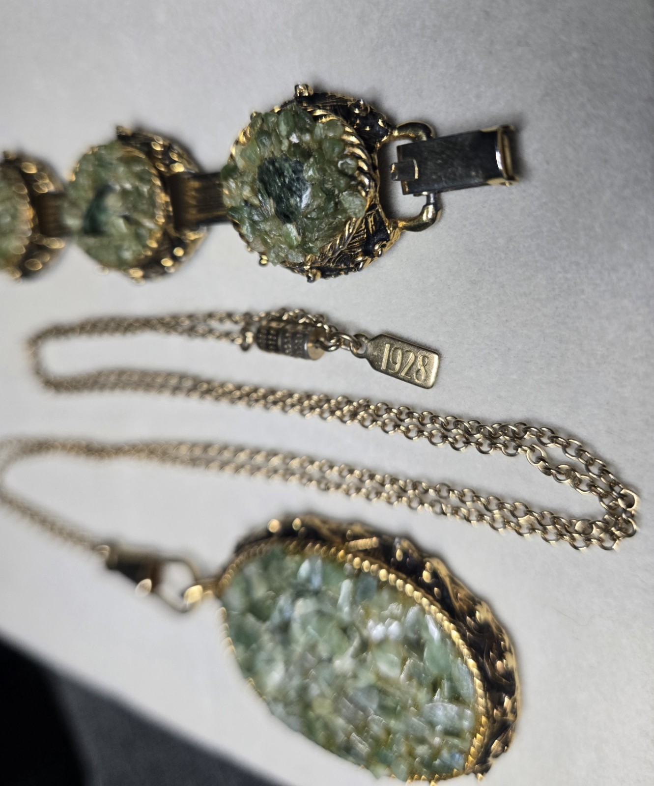 Antique Circa 1920s Jewelry Set Bracelet Earrings Necklace Ring Jade Chips