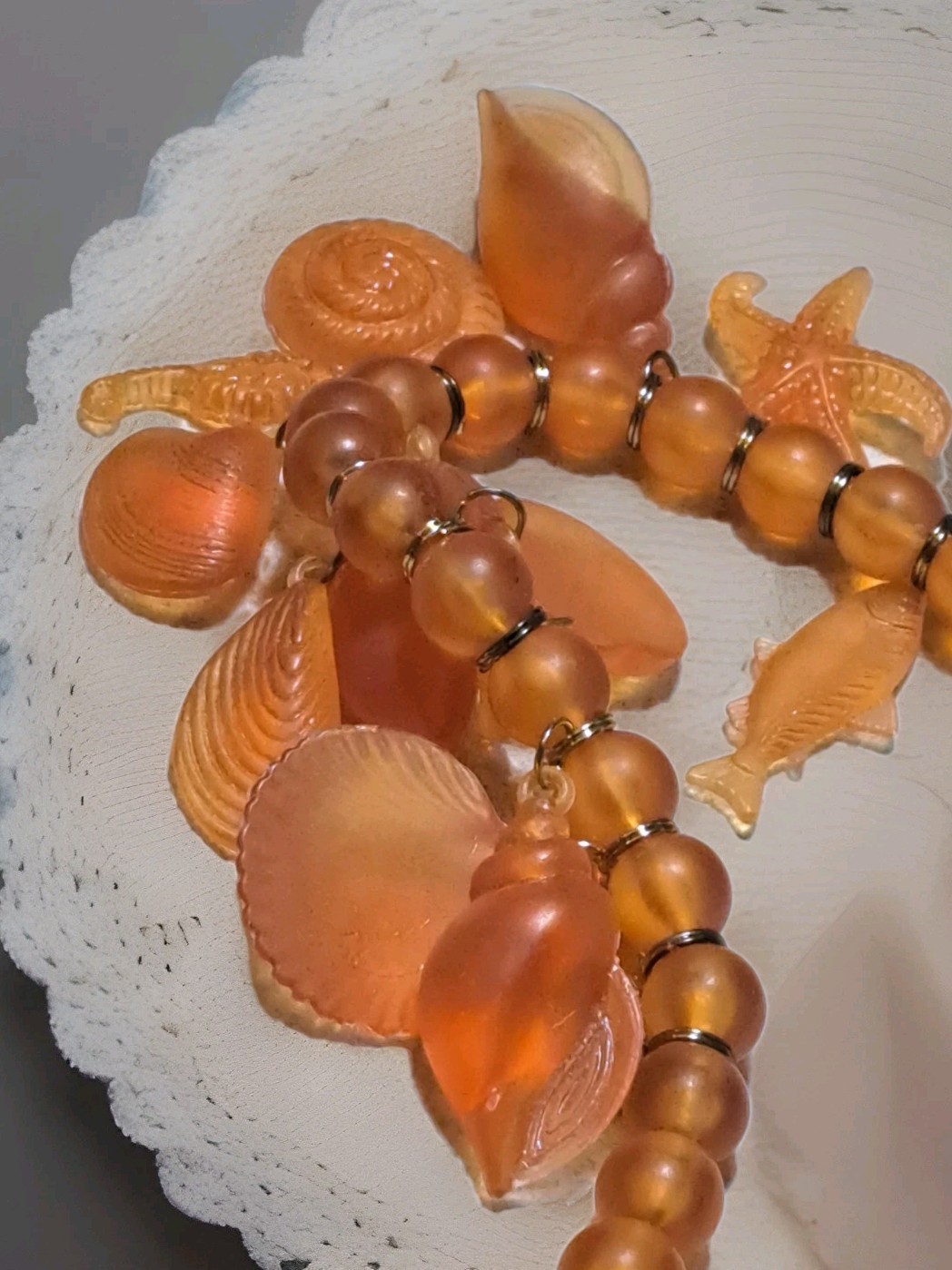 Vtg Lucite Acrylic Retro Glowing Amber Unique Beaded Necklace Shell Fish Charms