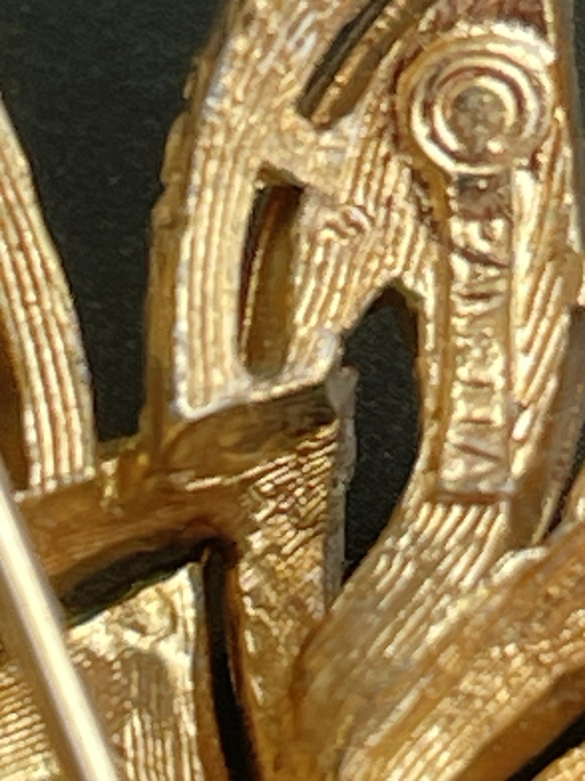 Vintage Signed Trifari Brooch