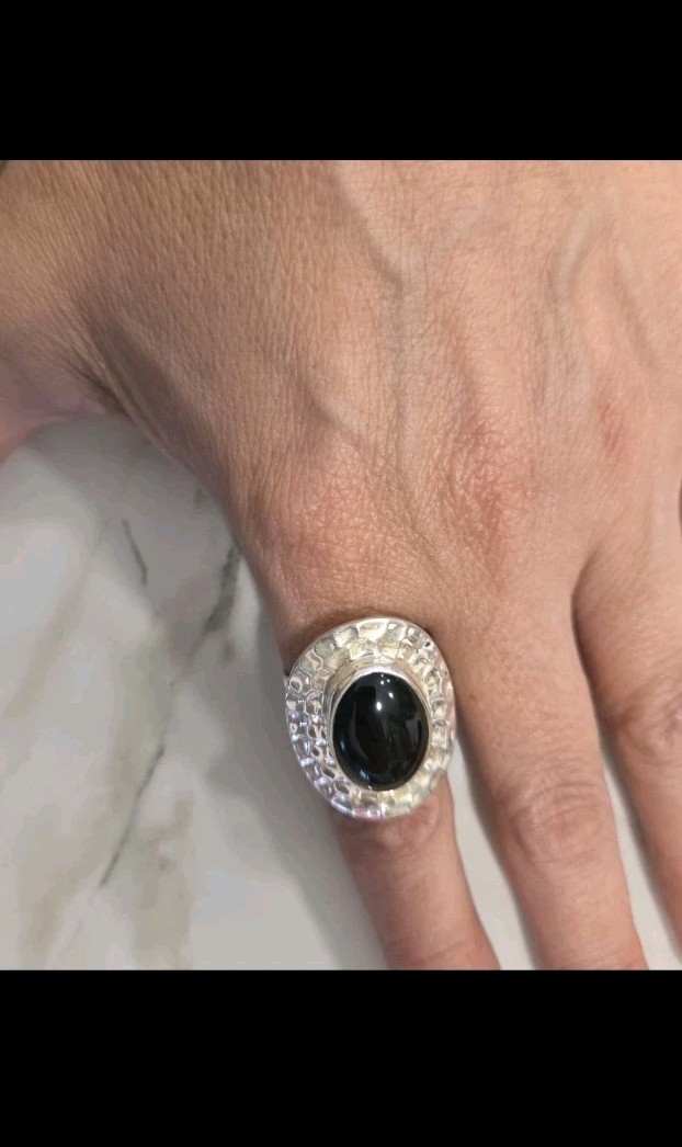 Sterling Silver ATI Mexico Onyx Hammered Handmade Oval Statement Ring Size 9
