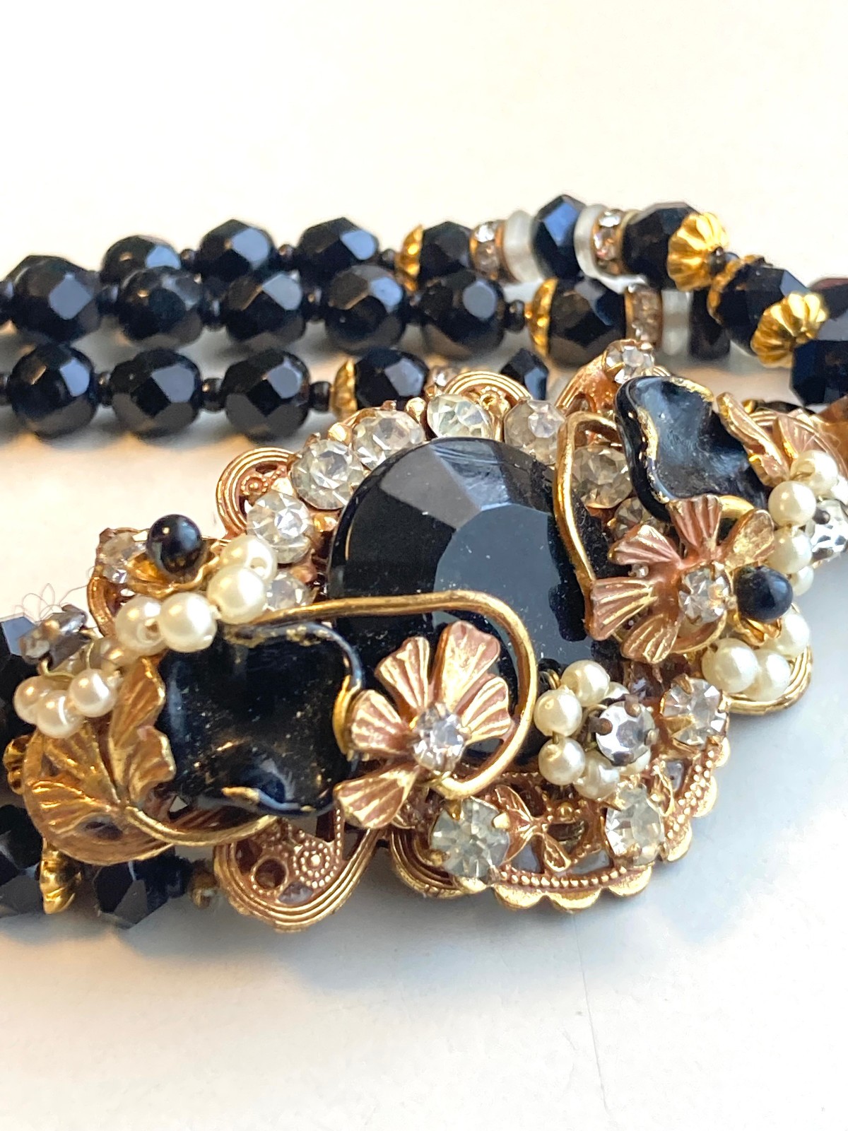 Vtg Unsigned Demario / Haskell 3 Strand Jet Black Glass Bracelet w Cluster Clasp