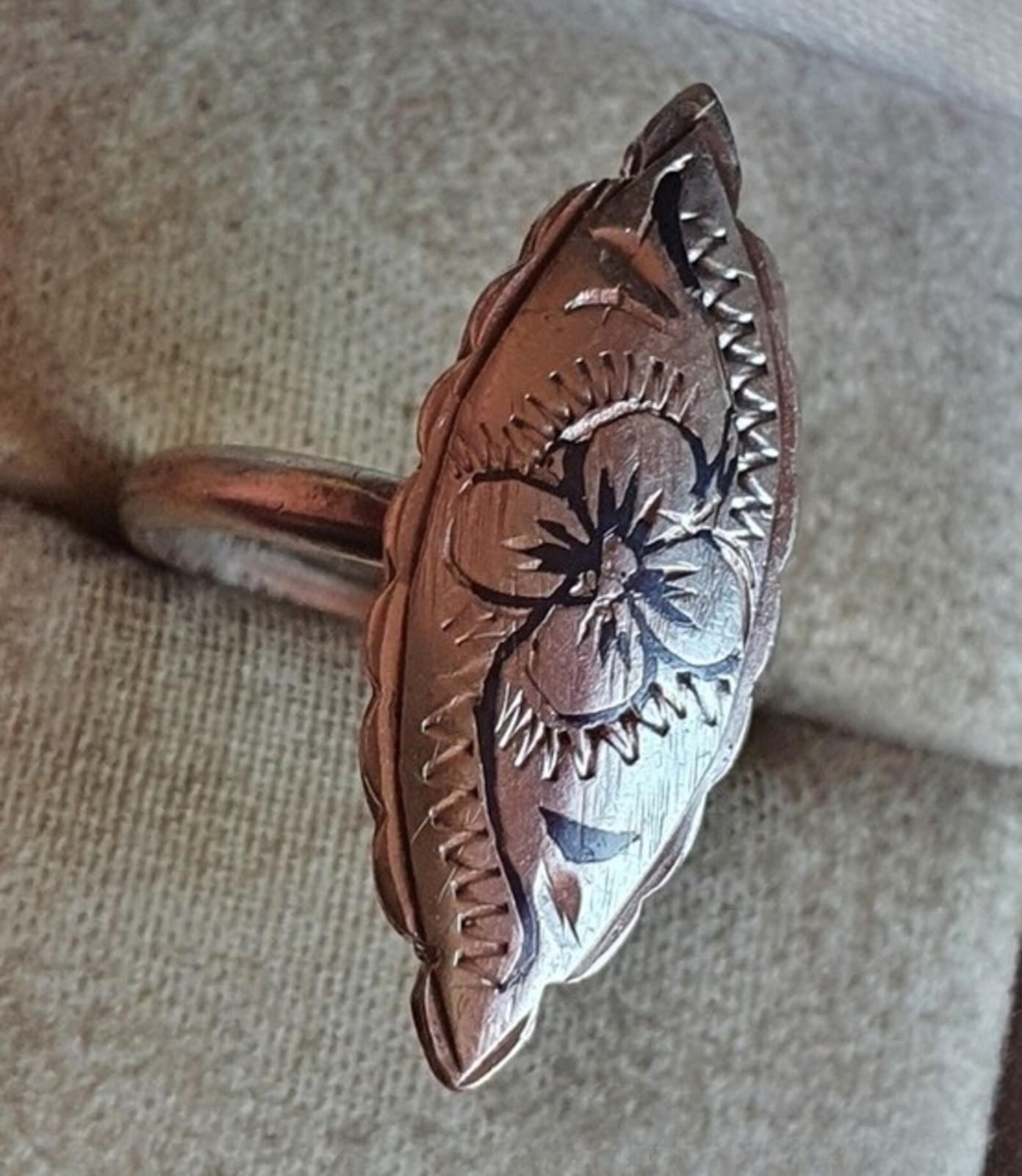 Vintage Soviet USSR ring sterling silver 875 ⭐ Size 6.5 Weight 3.15 g. Kubachi.