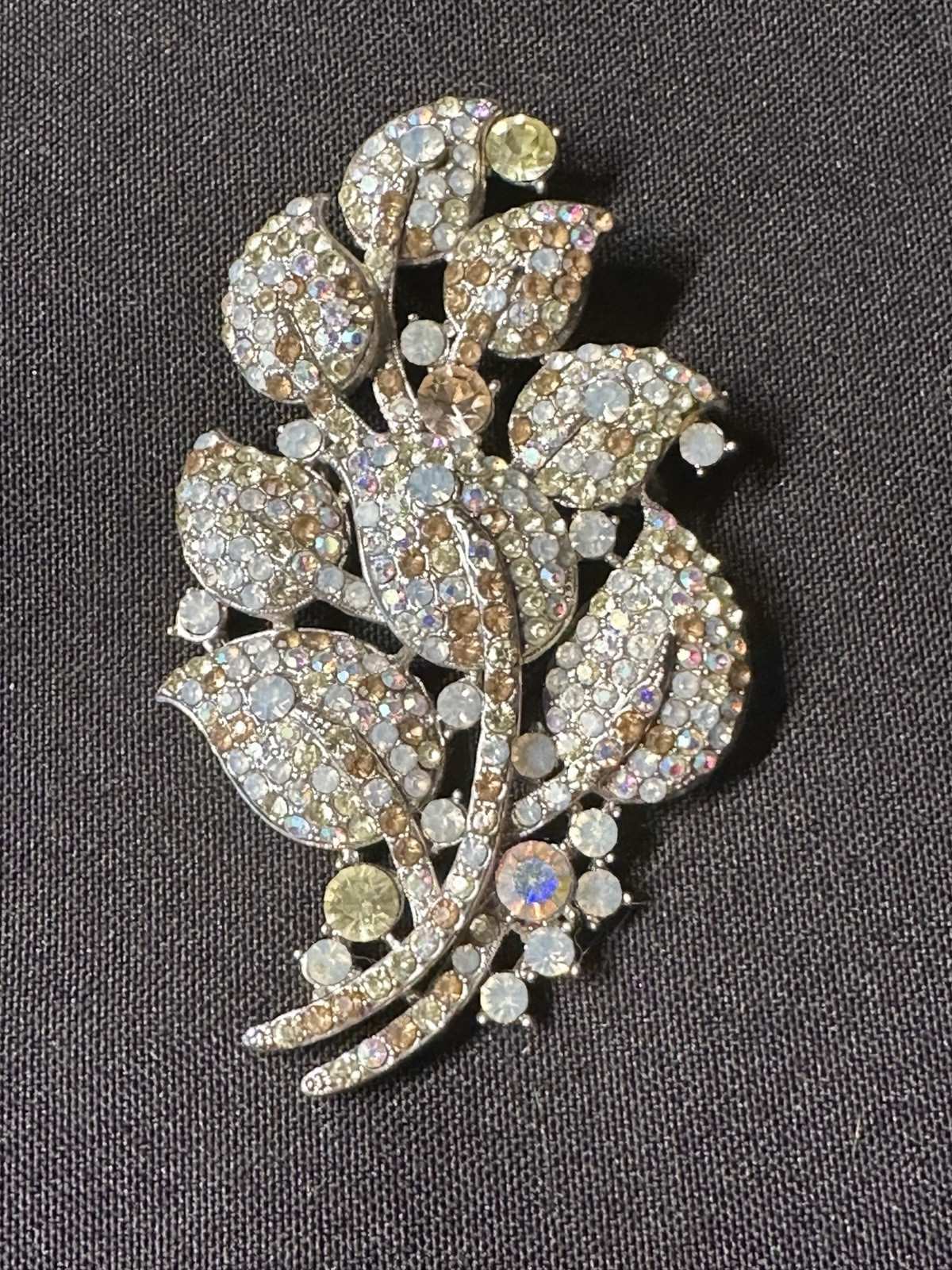 Lot/13 Vintage 50s 60s 70s 80s Some Rhinestone Mixed Material Brooch Pin VIDEO