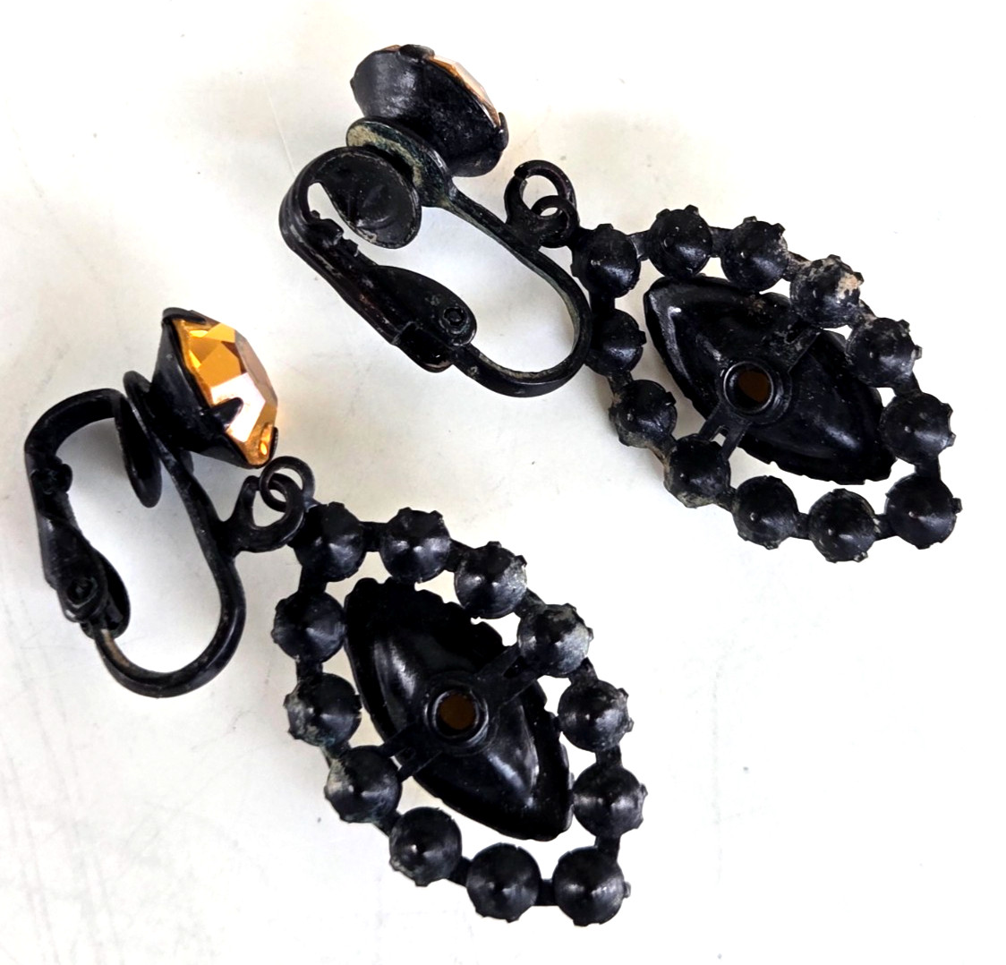 Vintage Amber Rhinestone & Cream Cab Black Enamel Dangle Clip Earrings 1-1/2″