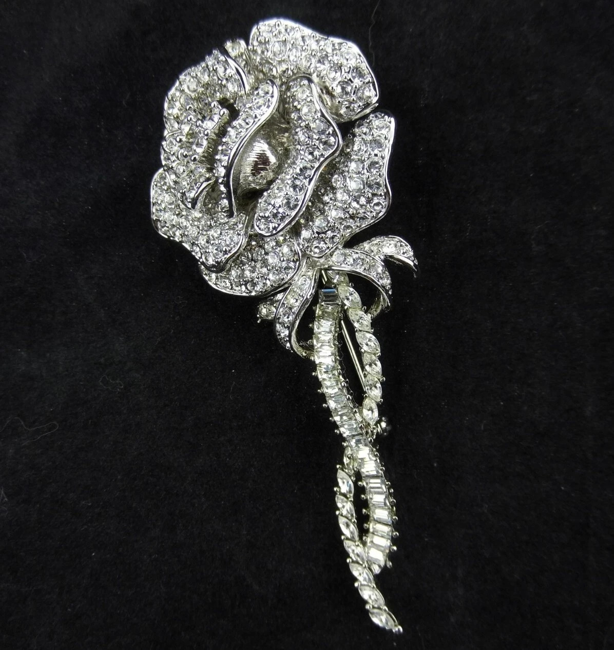 STUNNING VTG. NOLAN MILLER “SOPHIA” PAVE & BAGUETTE ROSE FLOWER BROOCH-Ltd. ED.