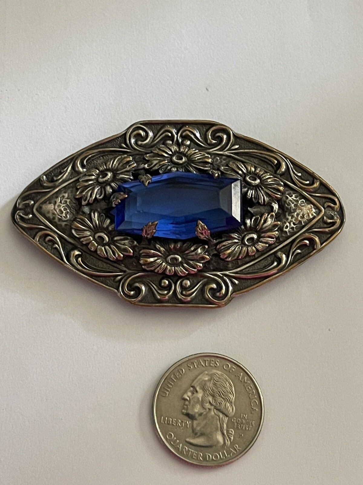 Art Nouveau Deco Lozenge Shape Blue Czech Glass Silvertone Filigree Brooch