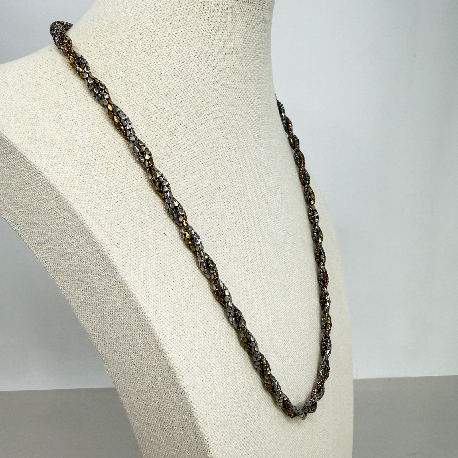 Vintage Two Tone Twisted Mesh Chain Necklace Barrel Clasp Textured